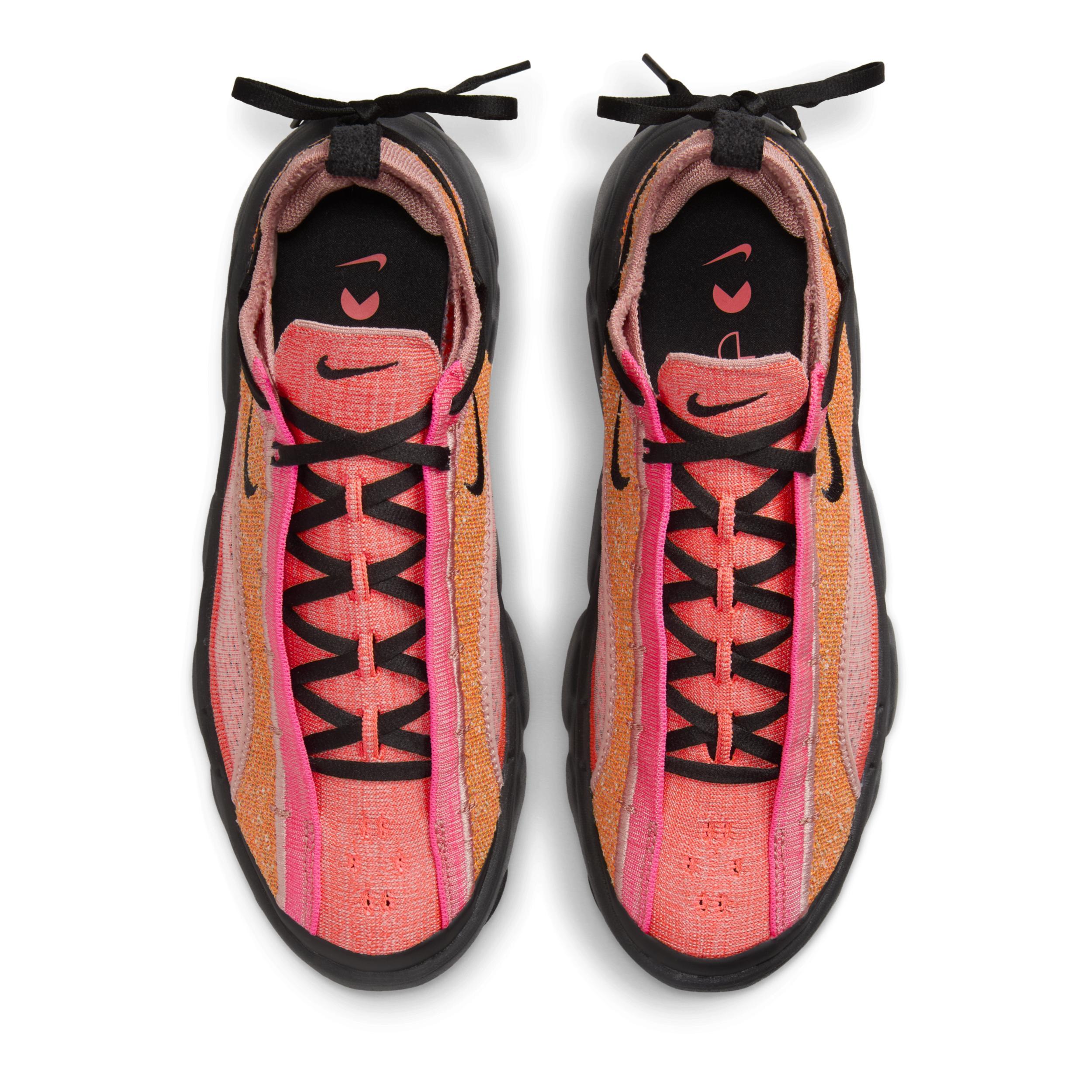 Nike Flyknit Bloom Women's Shoes Product Image