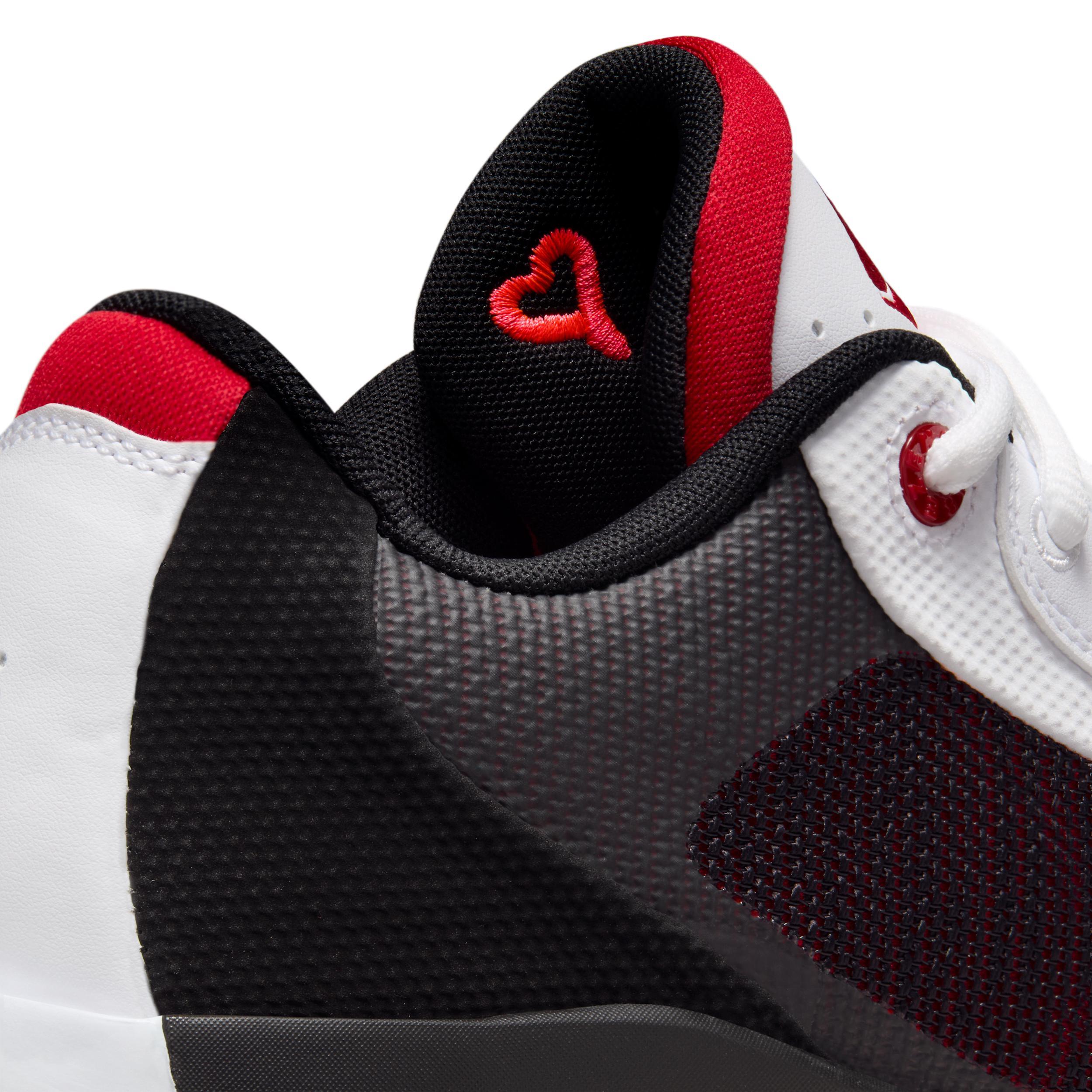Nike Men's Luka .77 "Bloodline" Basketball Shoes Product Image