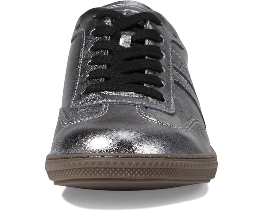 Addie Sneakers Product Image
