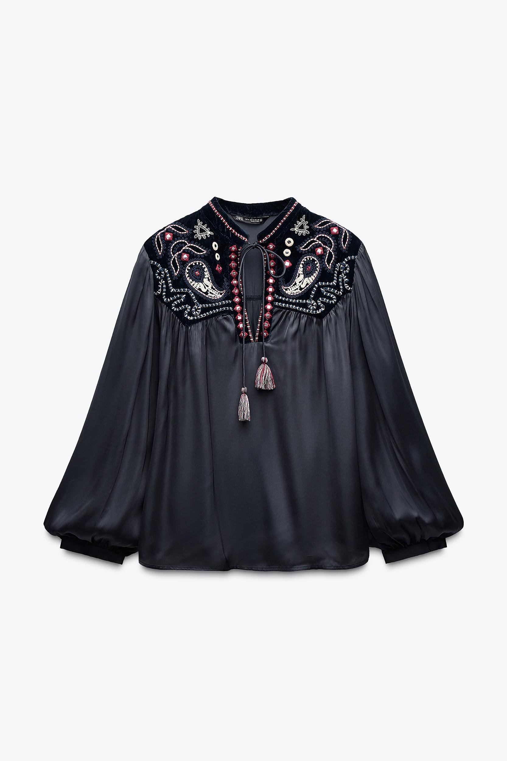 VELVET BLOUSE Product Image