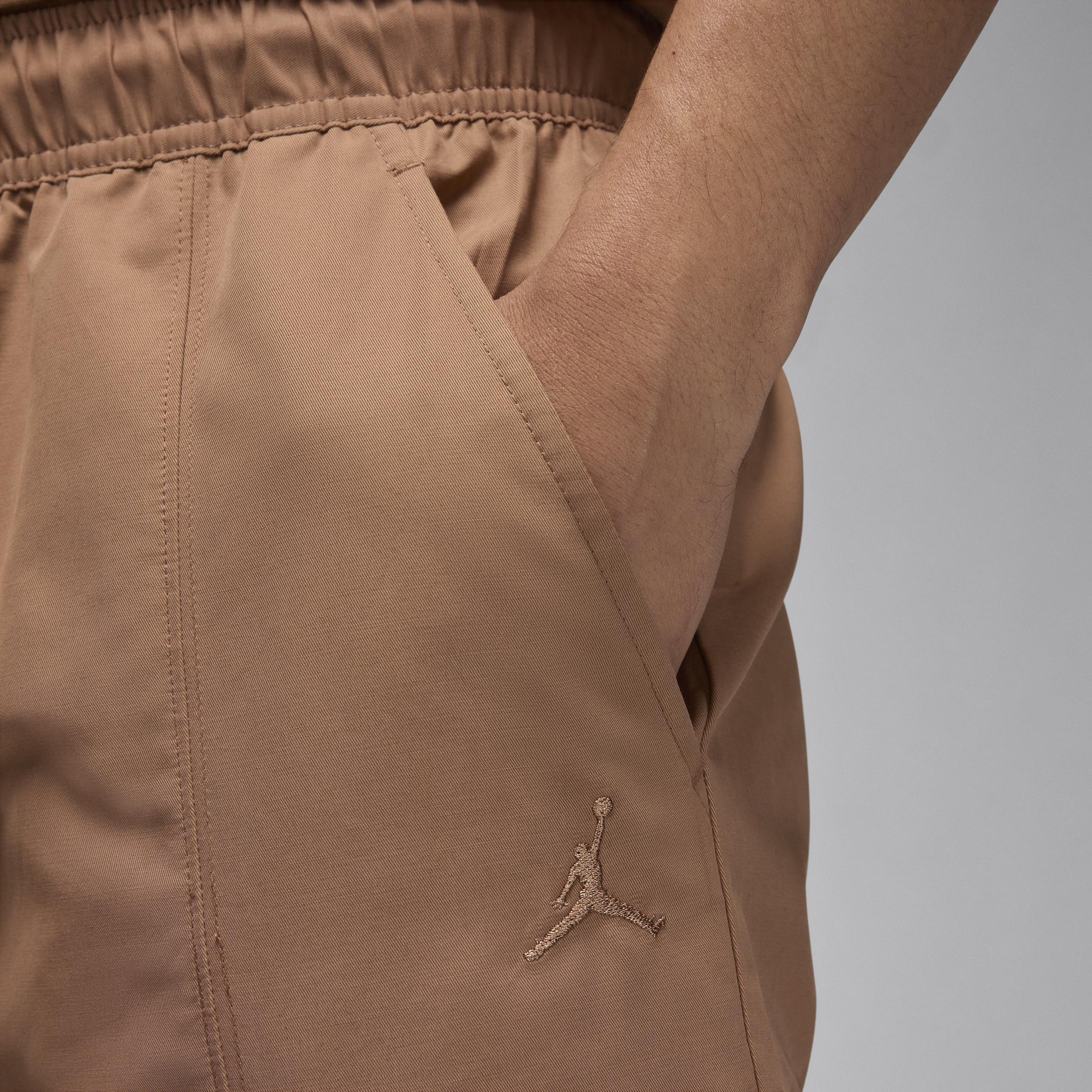 Jordan Essentials Men's Woven Pants Product Image