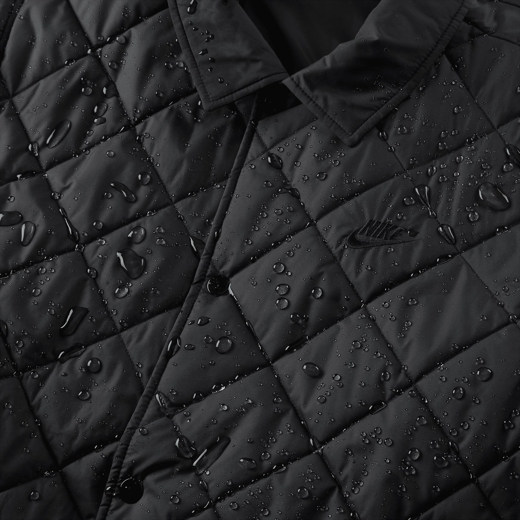Nike Club Men's Lightweight Quilted Therma-FIT Insulated Jacket Product Image