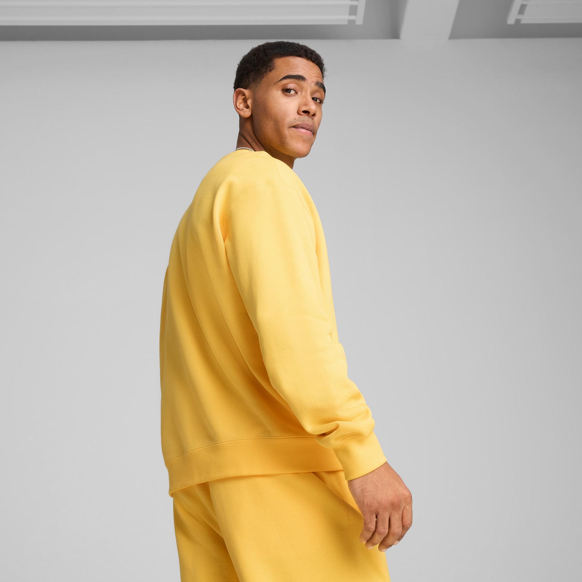MMQ Men's Graphic Crew Product Image