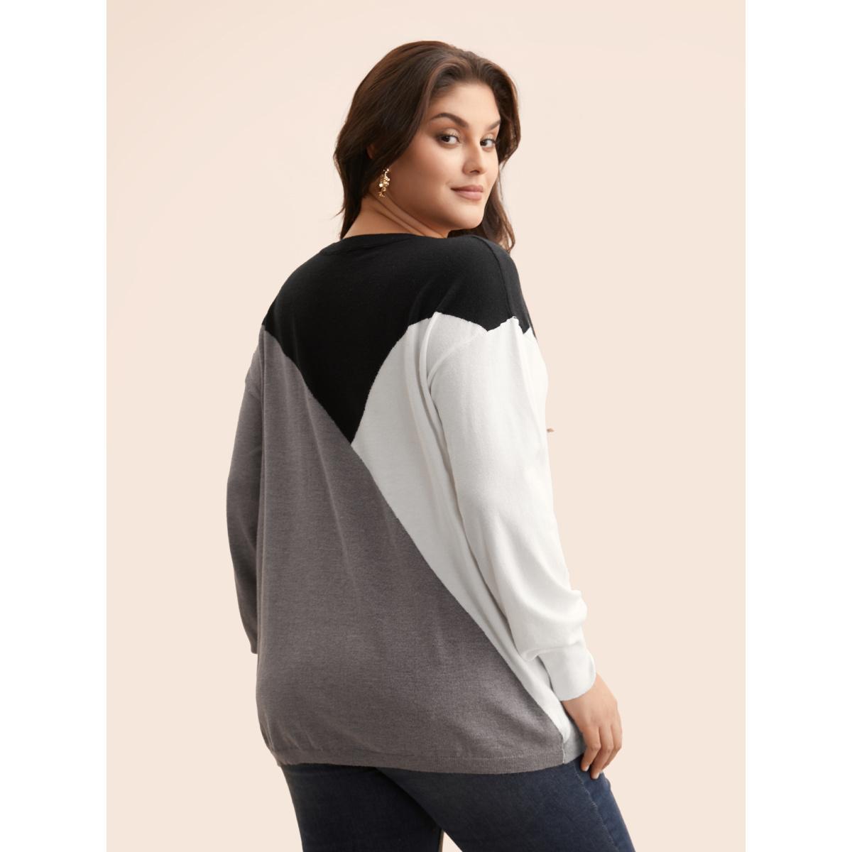 Plus Size Supersoft Essentials Colorblock Contrast Pullover Mediumgray Women Casual Long Sleeve Round Neck Everyday Pullovers BloomChic 30/6X Product Image