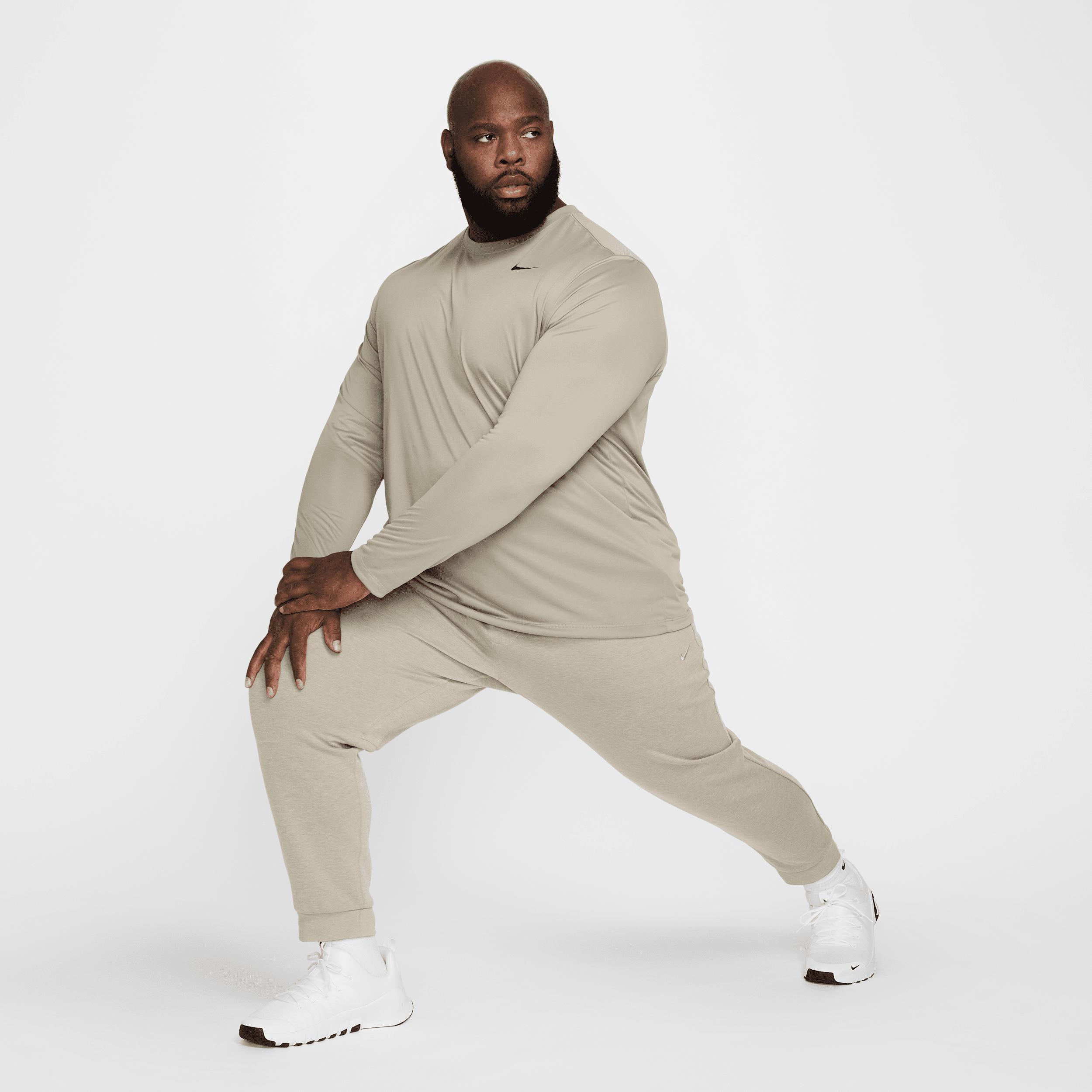 Nike Dri-FIT Legend Men's Long-Sleeve Fitness Top Product Image