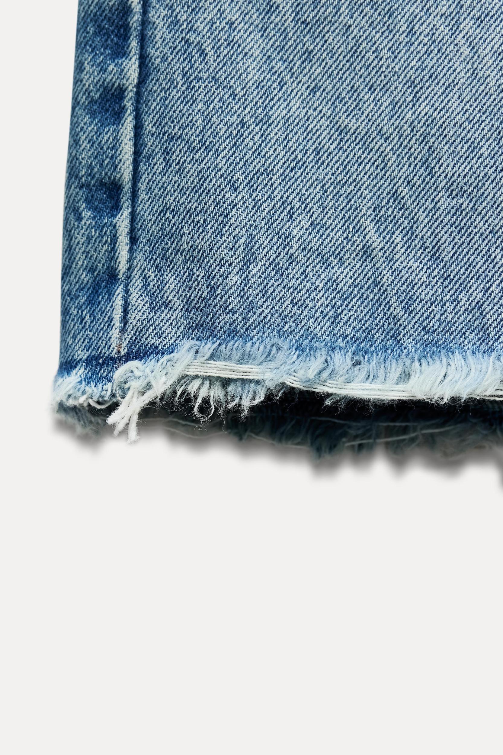 MID WAIST TRF DENIM BOYFRIEND SHORTS Product Image