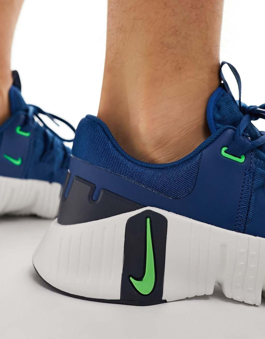 Nike Training Free Metcon 5 sneakers in blue and light gray Product Image