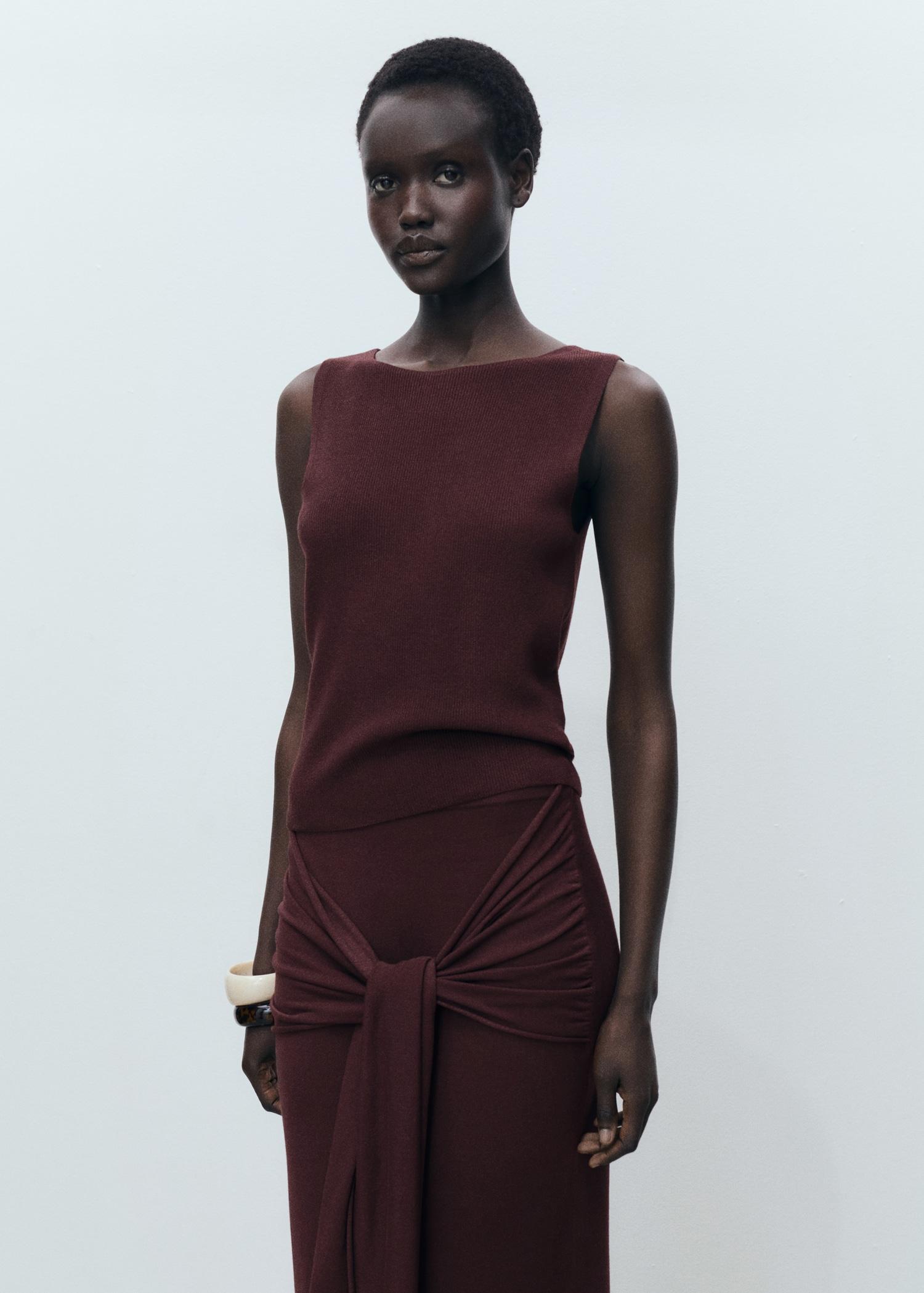 Knitted skirt with knot detail - Women | MANGO USA Product Image