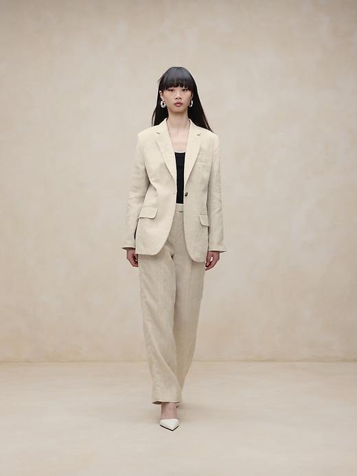 Lina Relaxed Linen Blazer Product Image