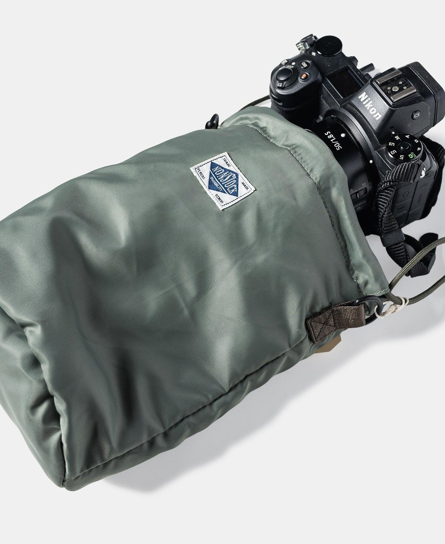 Climbing Chalk Nylon Bag - Olive Product Image