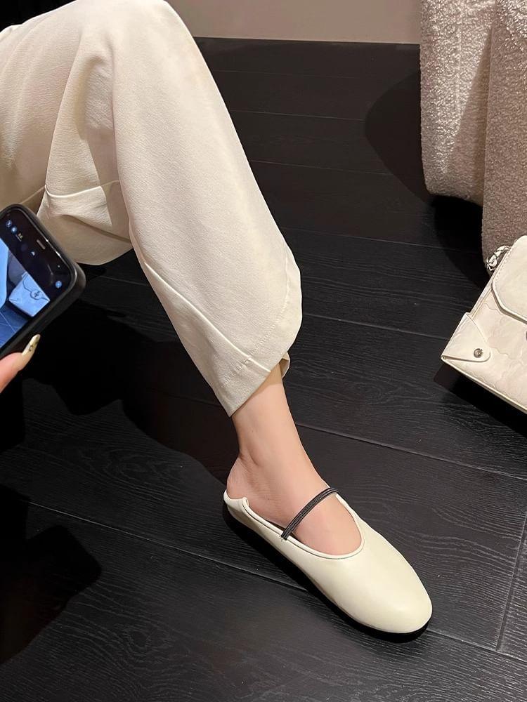 Round Toe Mary Jane Shoes Product Image
