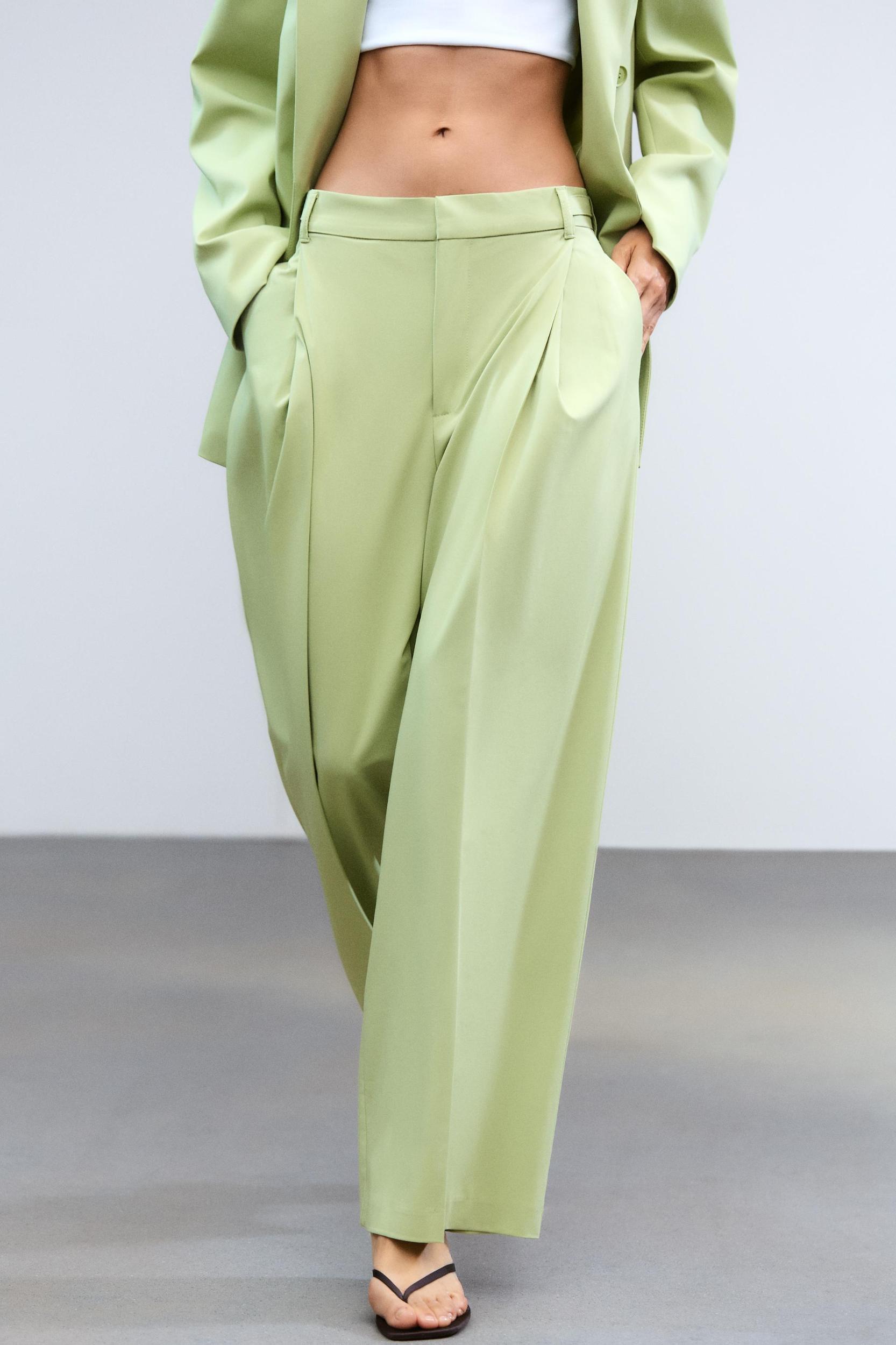 BELTED SUIT PANTS Product Image