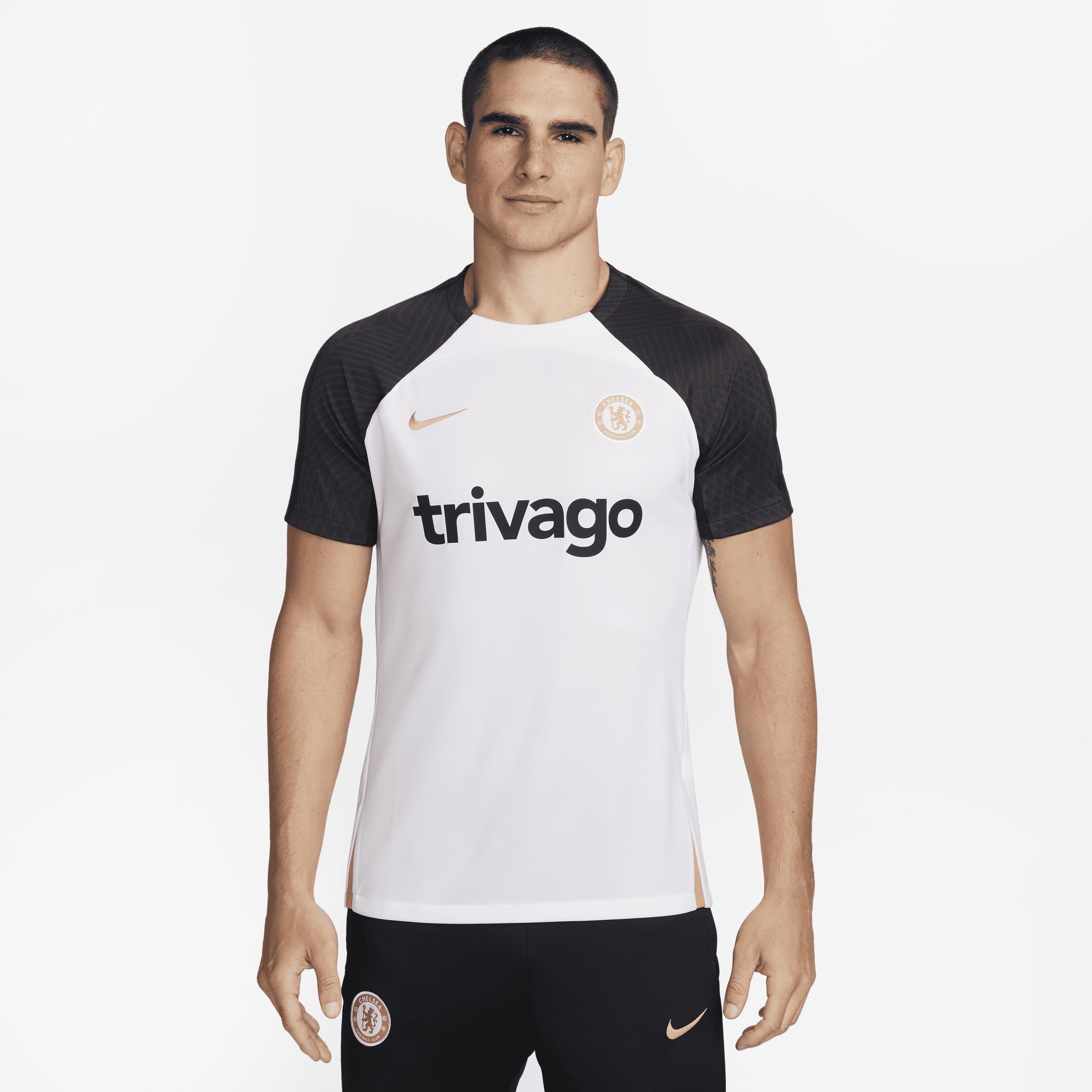 Mens Nike White Chelsea 2023/24 Strike Training Top - White Product Image