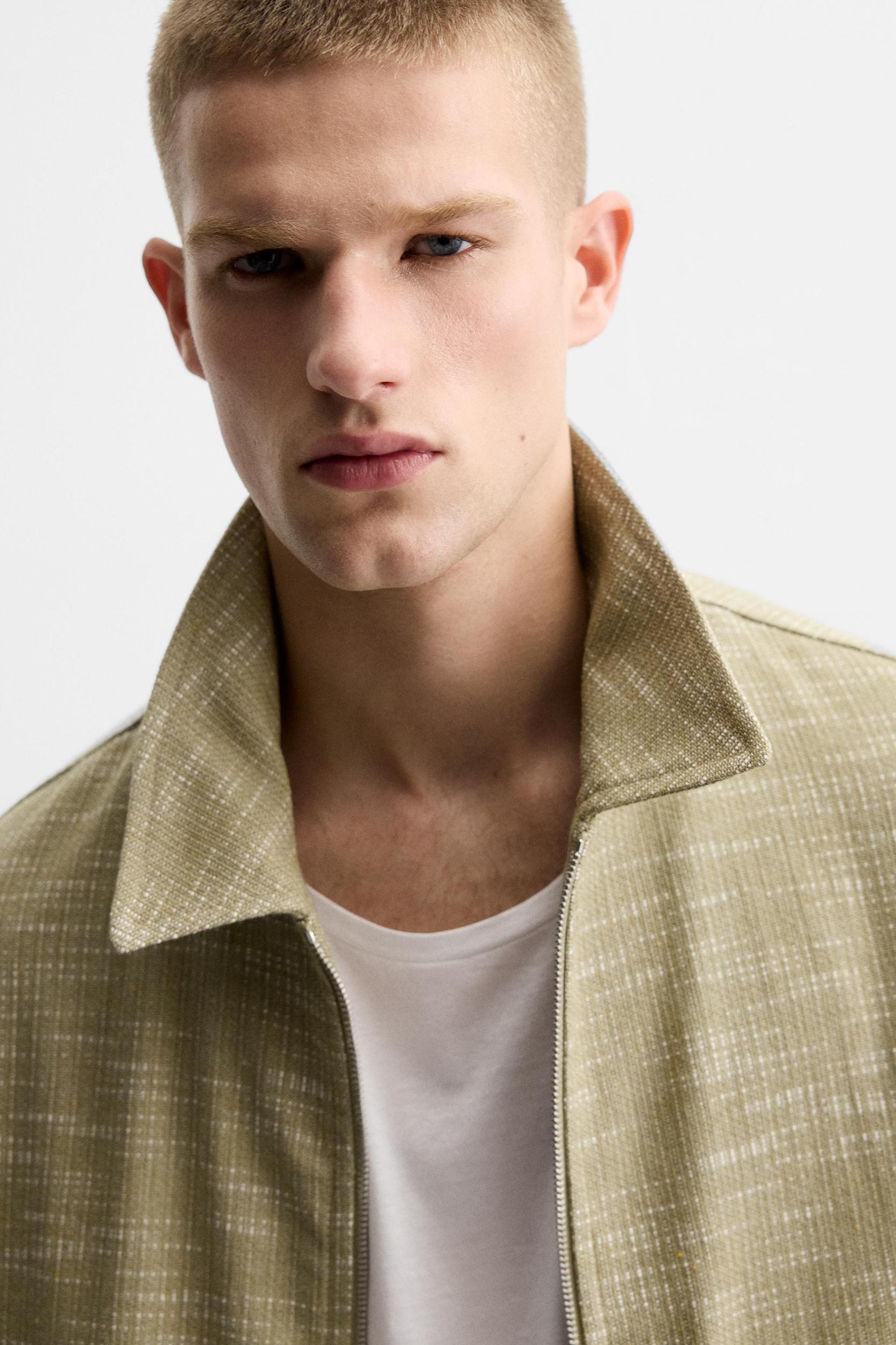 STRUCTURED ZIP OVERSHIRT Product Image