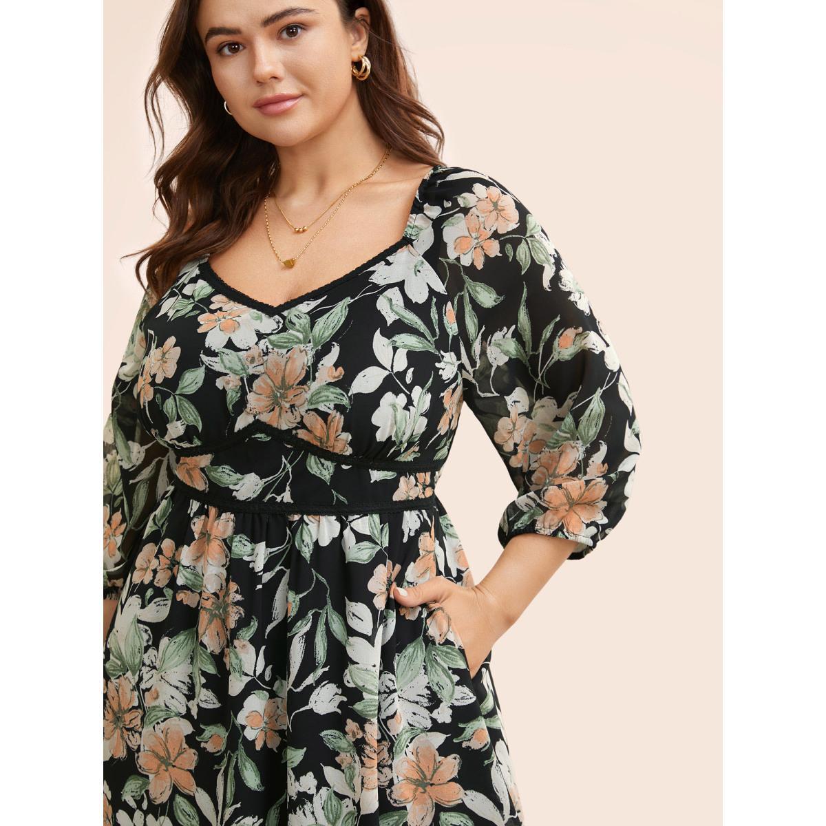 Plus Size Floral Heart Neckline Woven Ribbon Gathered Dress Black Women Elegant Woven ribbon&lace trim Heart neckline Elbow-length sleeve Curvy BloomChic 14-16/1X Product Image
