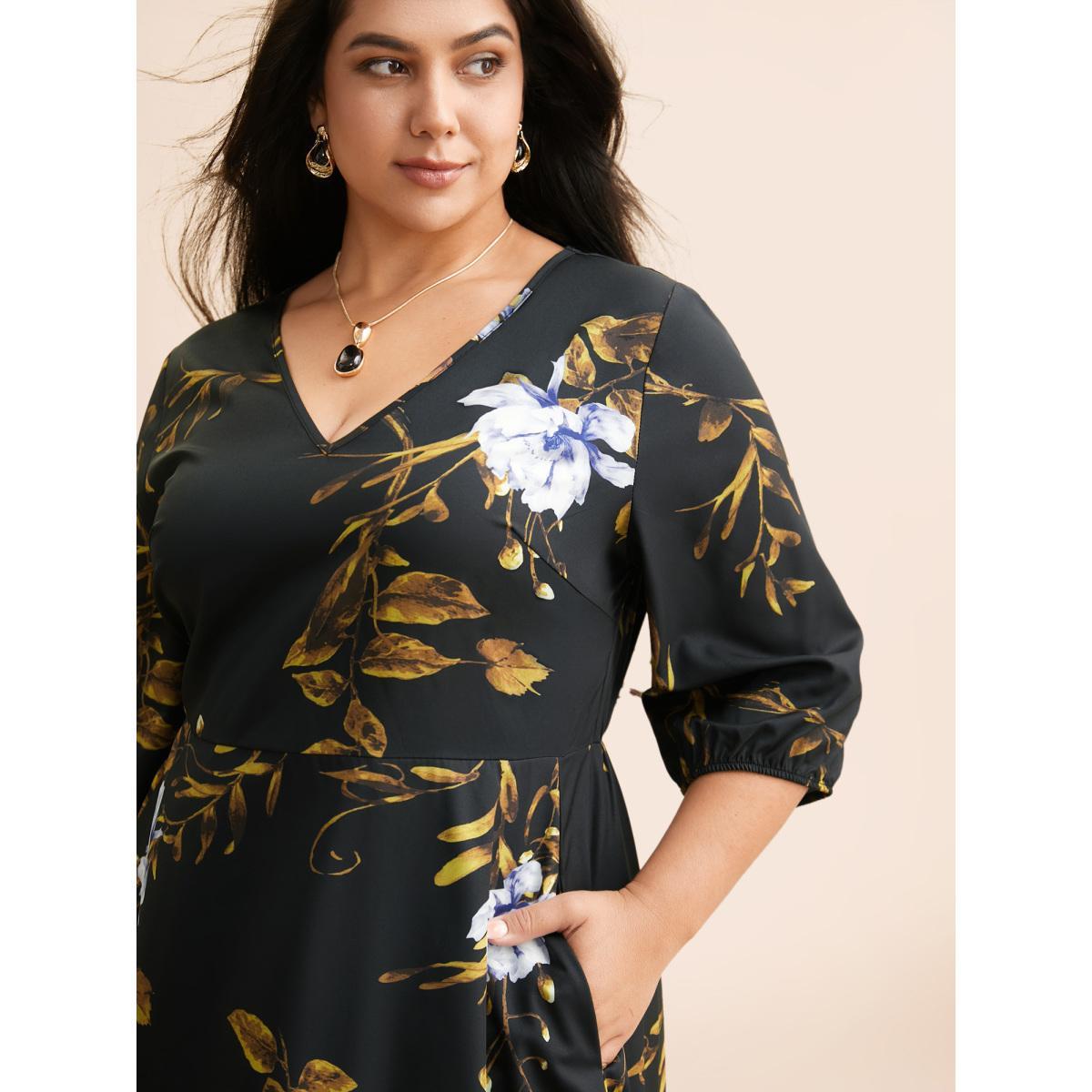 Plus Size Floral Print V Neck Lantern Sleeve Dress BlackFlower Women Elegant Non V-neck Elbow-length sleeve Curvy BloomChic 28/5X Product Image