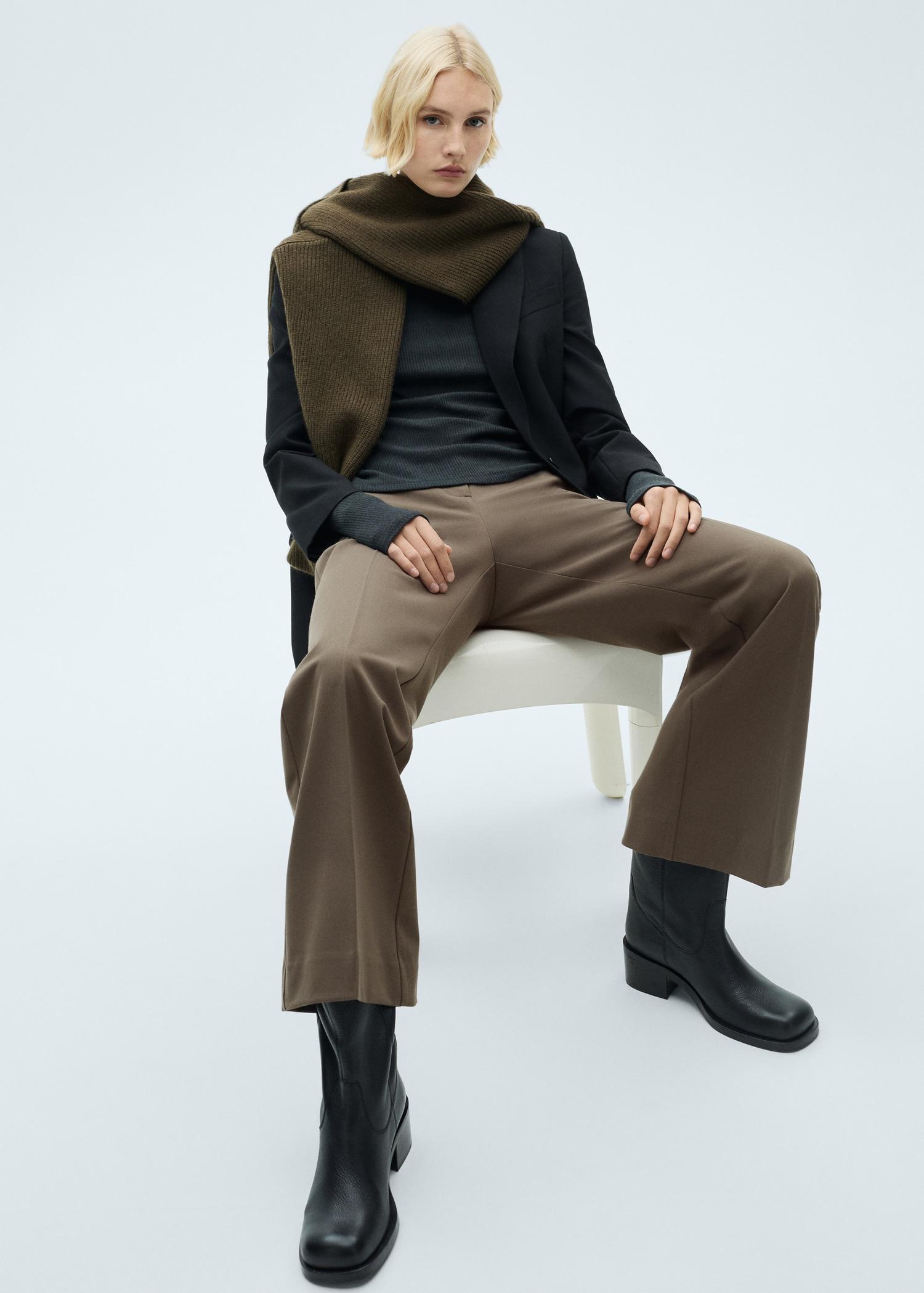 Mid-rise flare pants - Women | MANGO USA Product Image