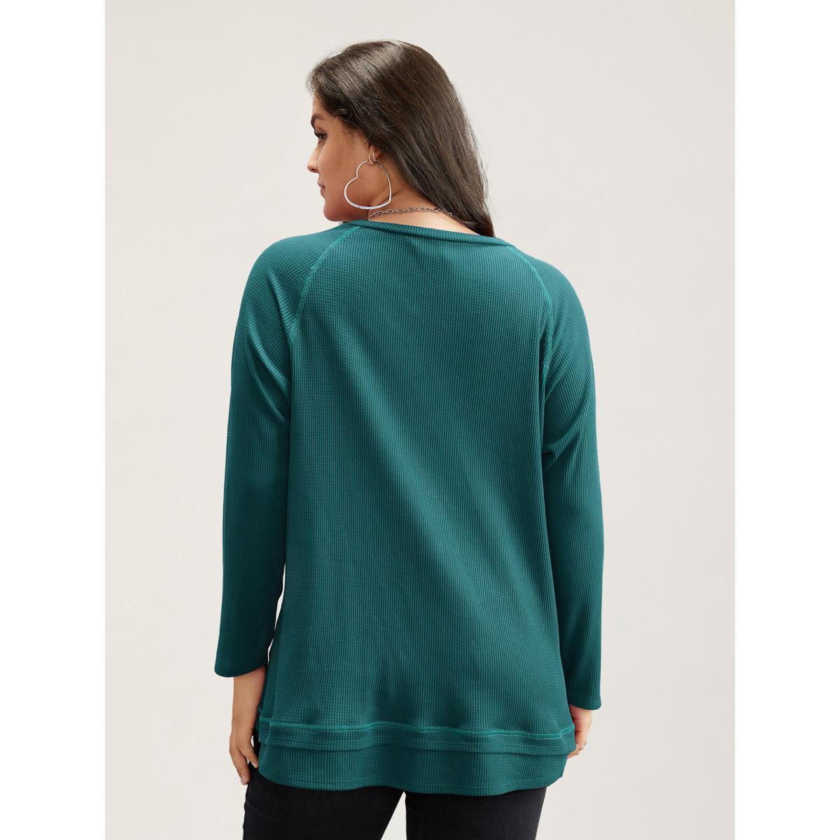 Plus Size Plain Textured Stitch Raglan Sleeve Sweatshirt Women Cyan Casual Plain V-neck Everyday Sweatshirts BloomChic 28/5X Product Image