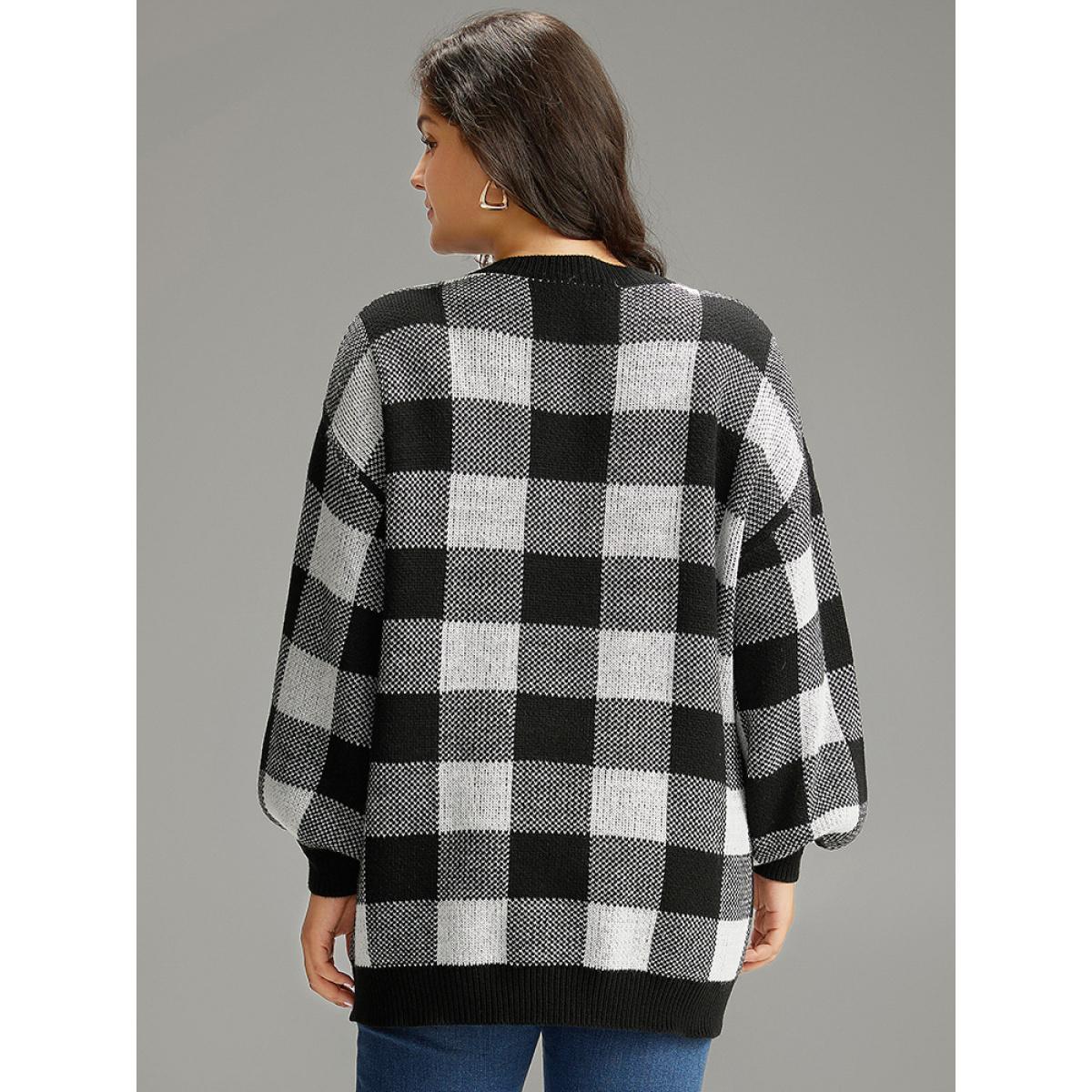 Plus Size V Neck Plaid Elastic Cuffs Pullover Black Women Casual Loose Long Sleeve V-neck Dailywear Pullovers BloomChic 18-20/2X Product Image