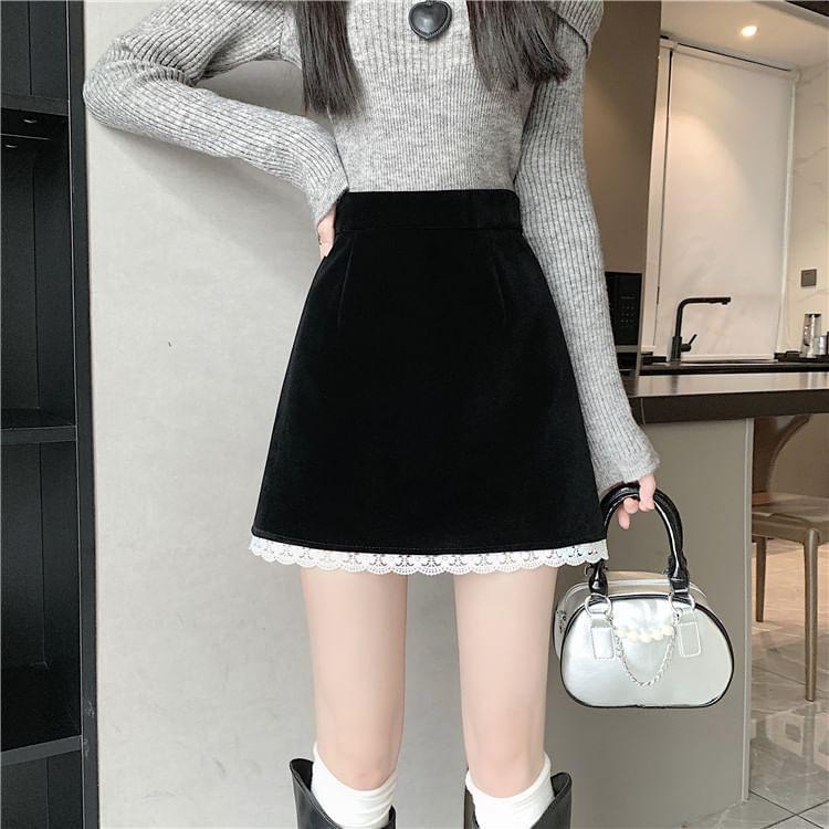 High Rise Contrast Lace Trim Velvet Mini A-Line Skirt Product Image