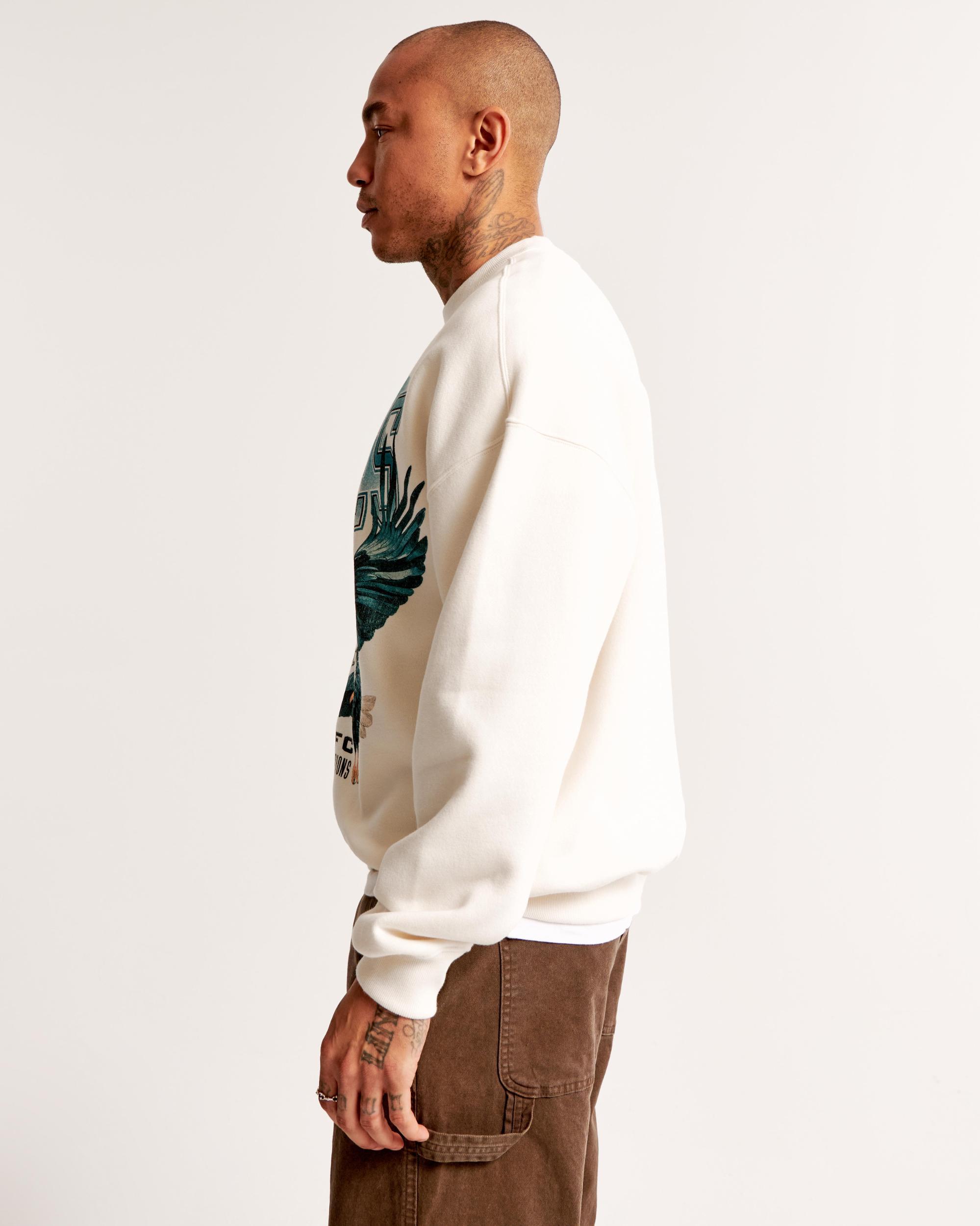 Minnesota Vikings Graphic Crew Sweatshirt Product Image