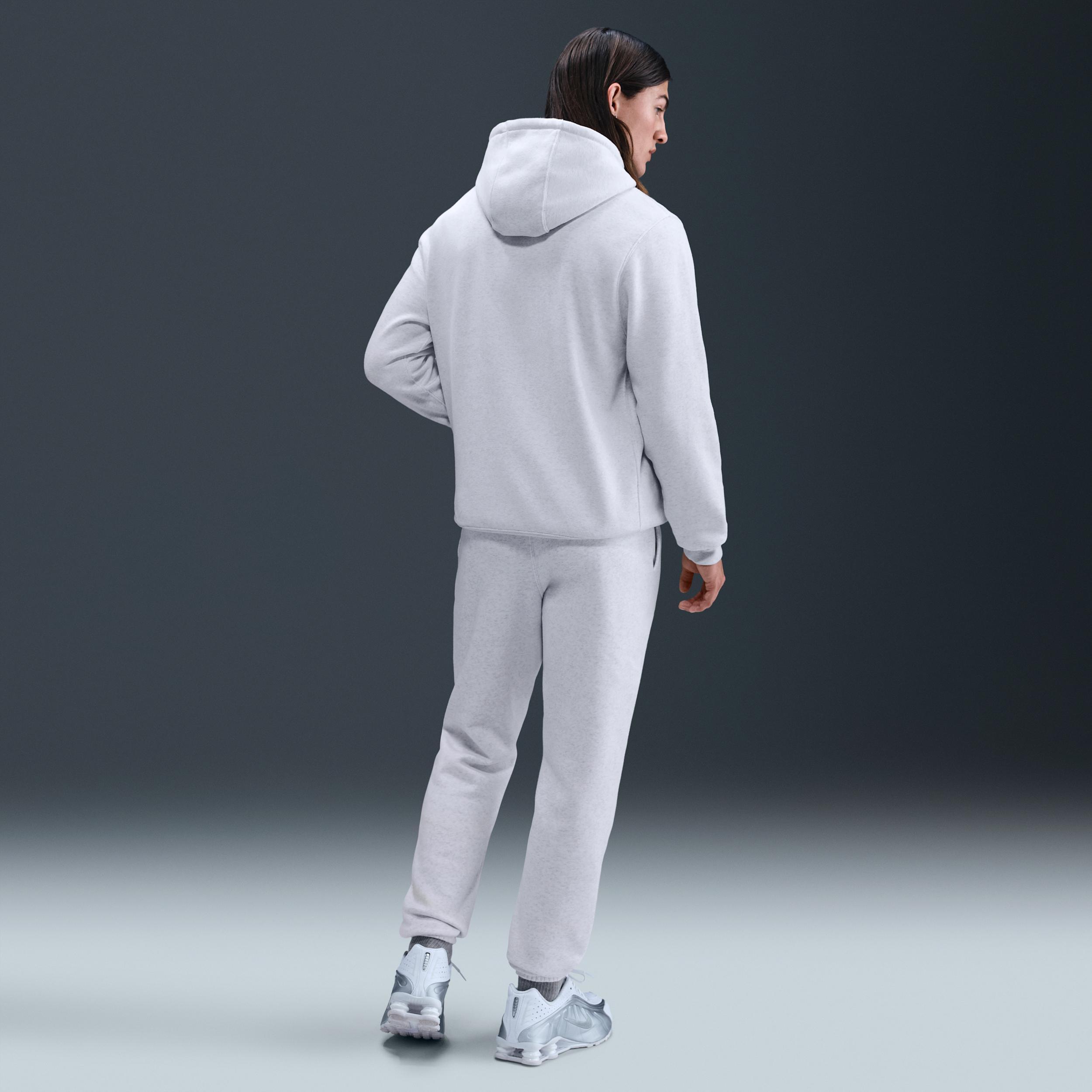 Nike Men's Club Cuffed Brushed Fleece Pants Product Image