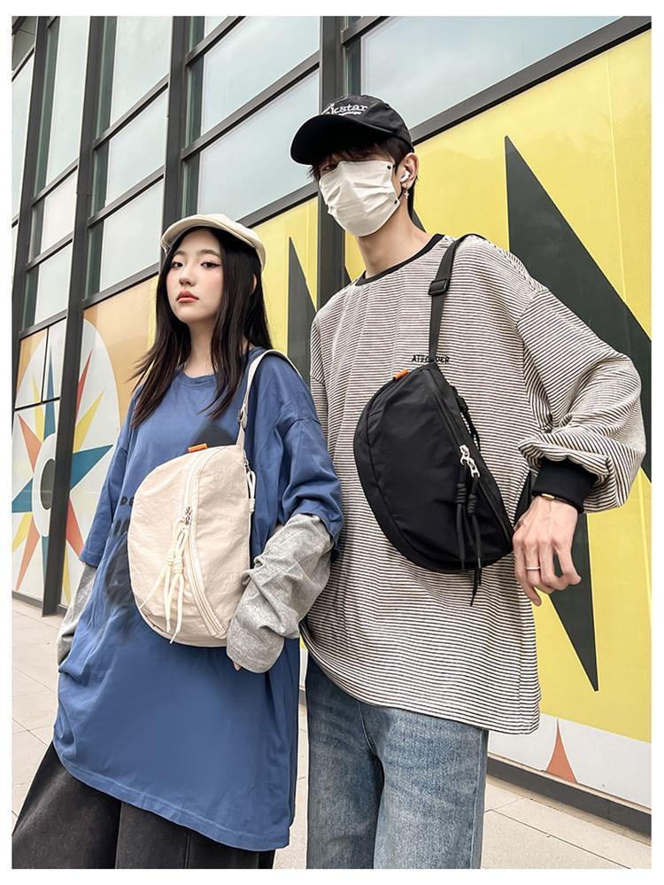 Plain Nylon Belt Bag Product Image