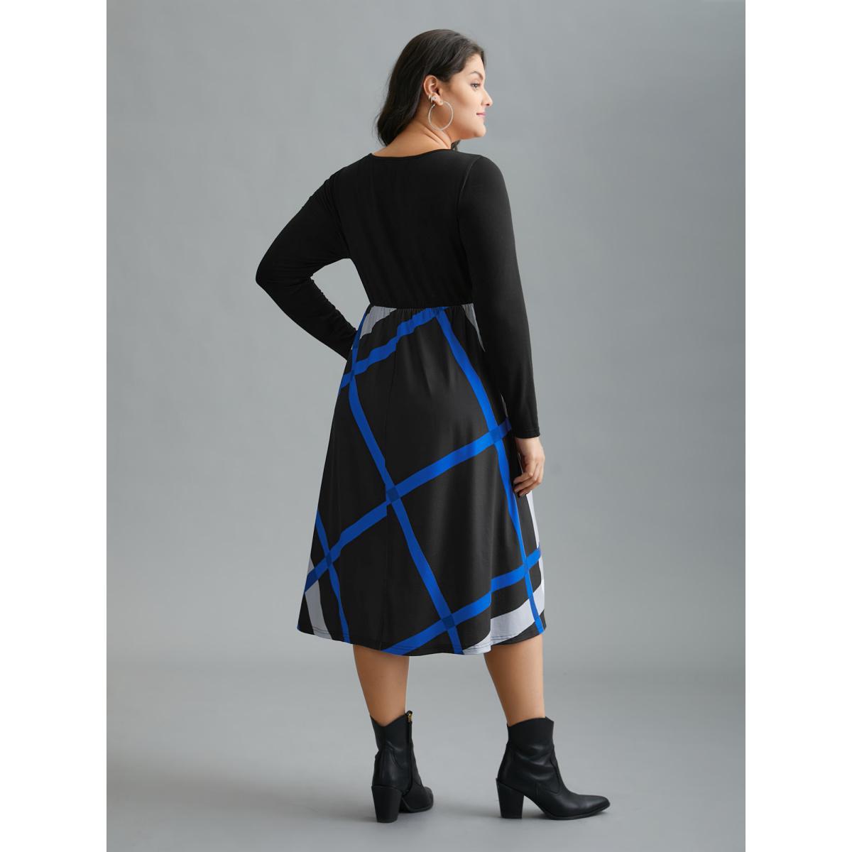 Plus Size Crew Neck Colorblock Contrast Striped Pocket Dress Black Women Casual Patchwork Knit Dresses Bloomchic 14-16/1X Product Image