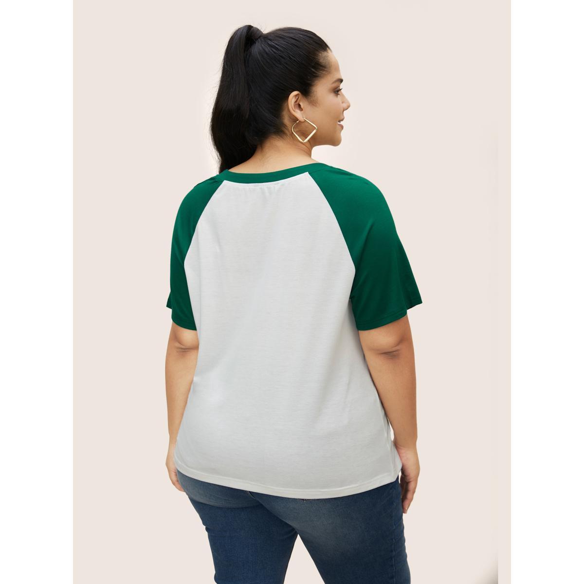 Plus Size Notched Collar Contrast Raglan Sleeve T-shirt Originalwhite Women Casual Contrast Notched collar Everyday T-shirts BloomChic 22-24/3X Product Image