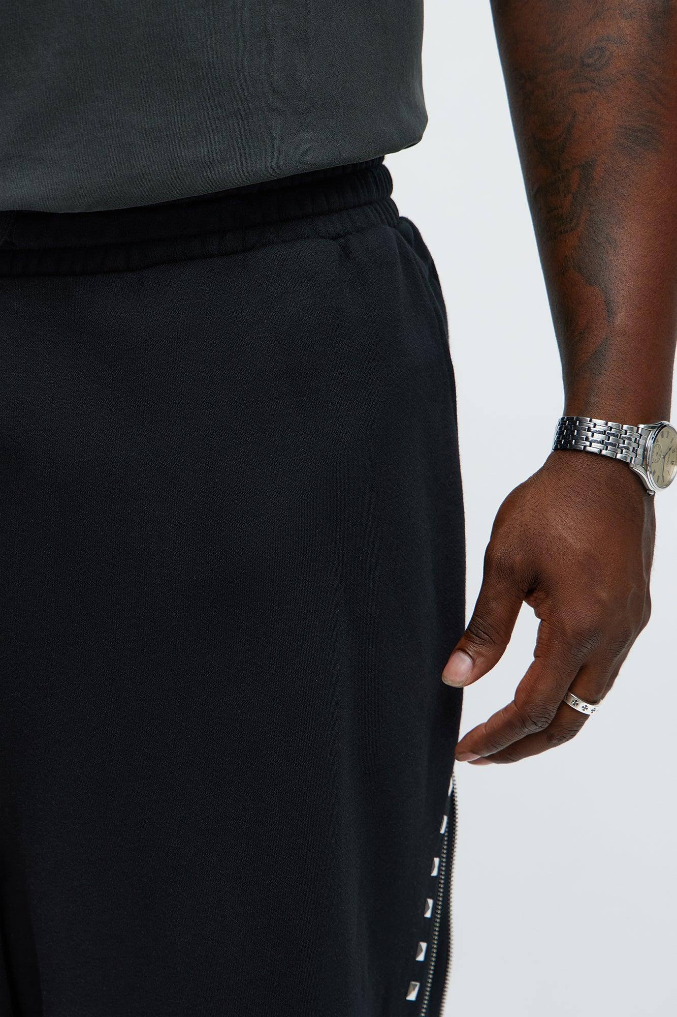 Tyson Baggy Sleaze Studded Shorts - Black Product Image