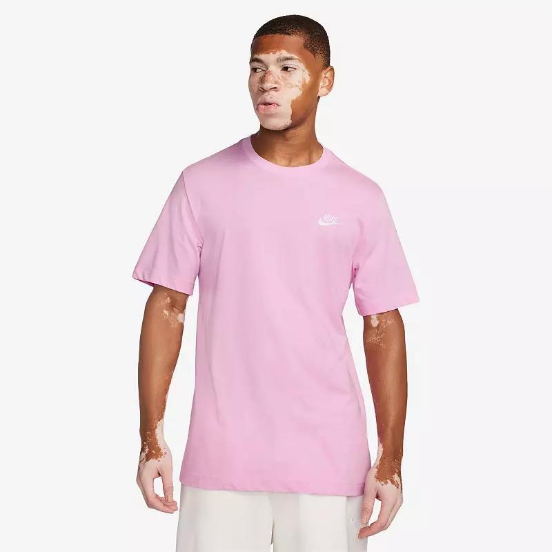 Nike Sportswear Club Men's T-Shirt Product Image