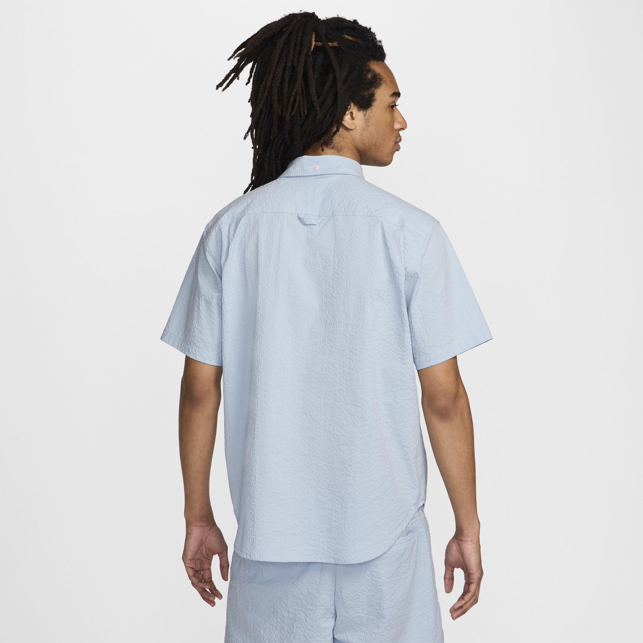 Nike Life Men's Short-Sleeve Seersucker Button-Down Shirt Product Image