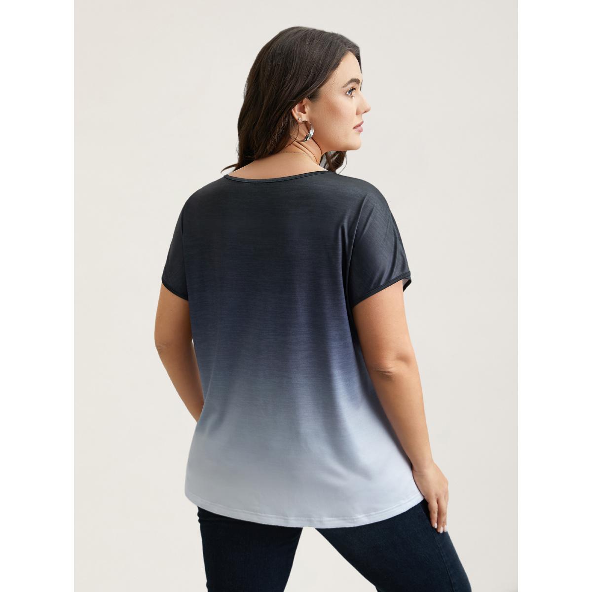 Plus Size Gradient Tie-Dye Stretchy V-Neck T-Shirt Indigo Women Casual Non V-neck Everyday T-shirts BloomChic 30/6X Product Image