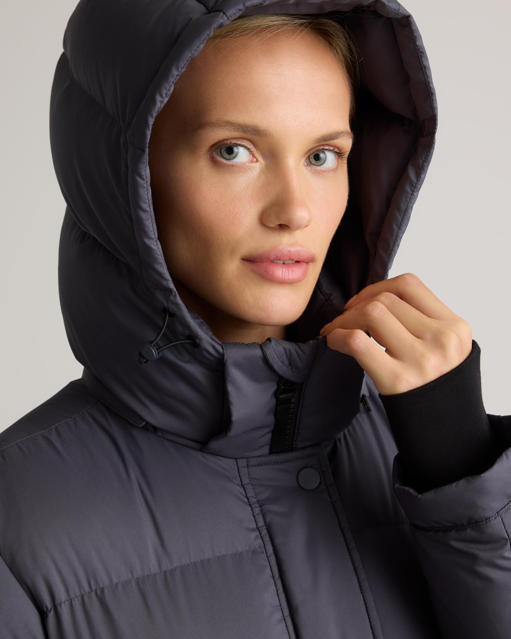 Quince | Women's Responsible Down Cropped Puffer Jacket Size XS, Recycled Polyester Product Image