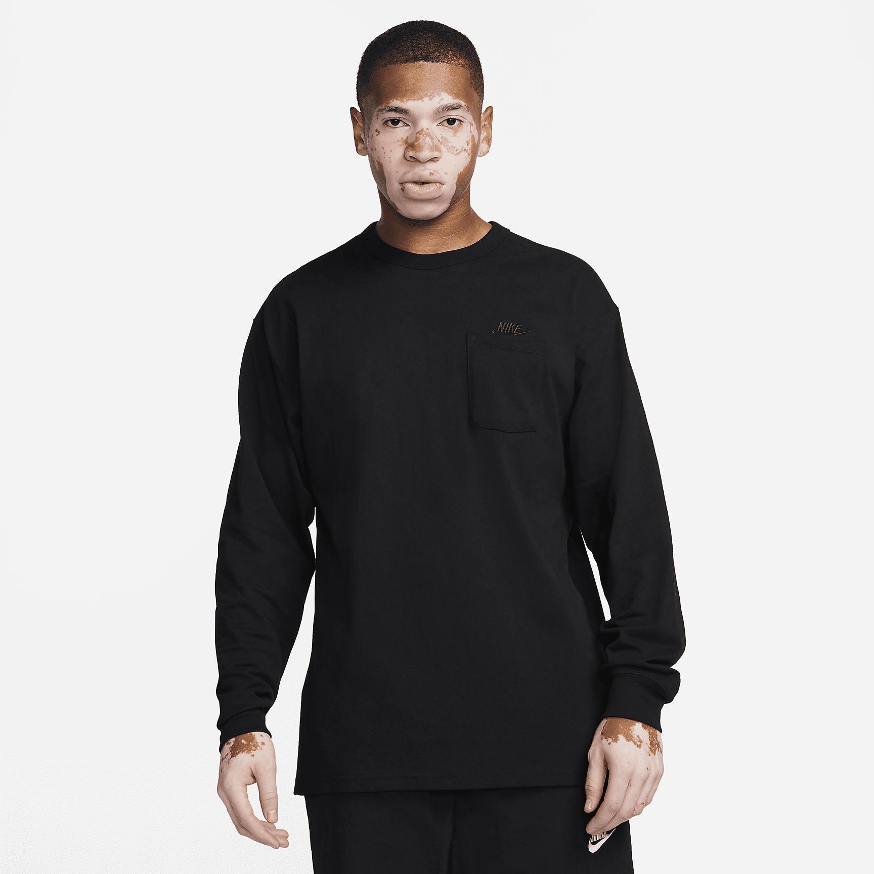 Nike Mens Sportswear Premium Essentials Long-Sleeve Pocket T-Shirt Product Image
