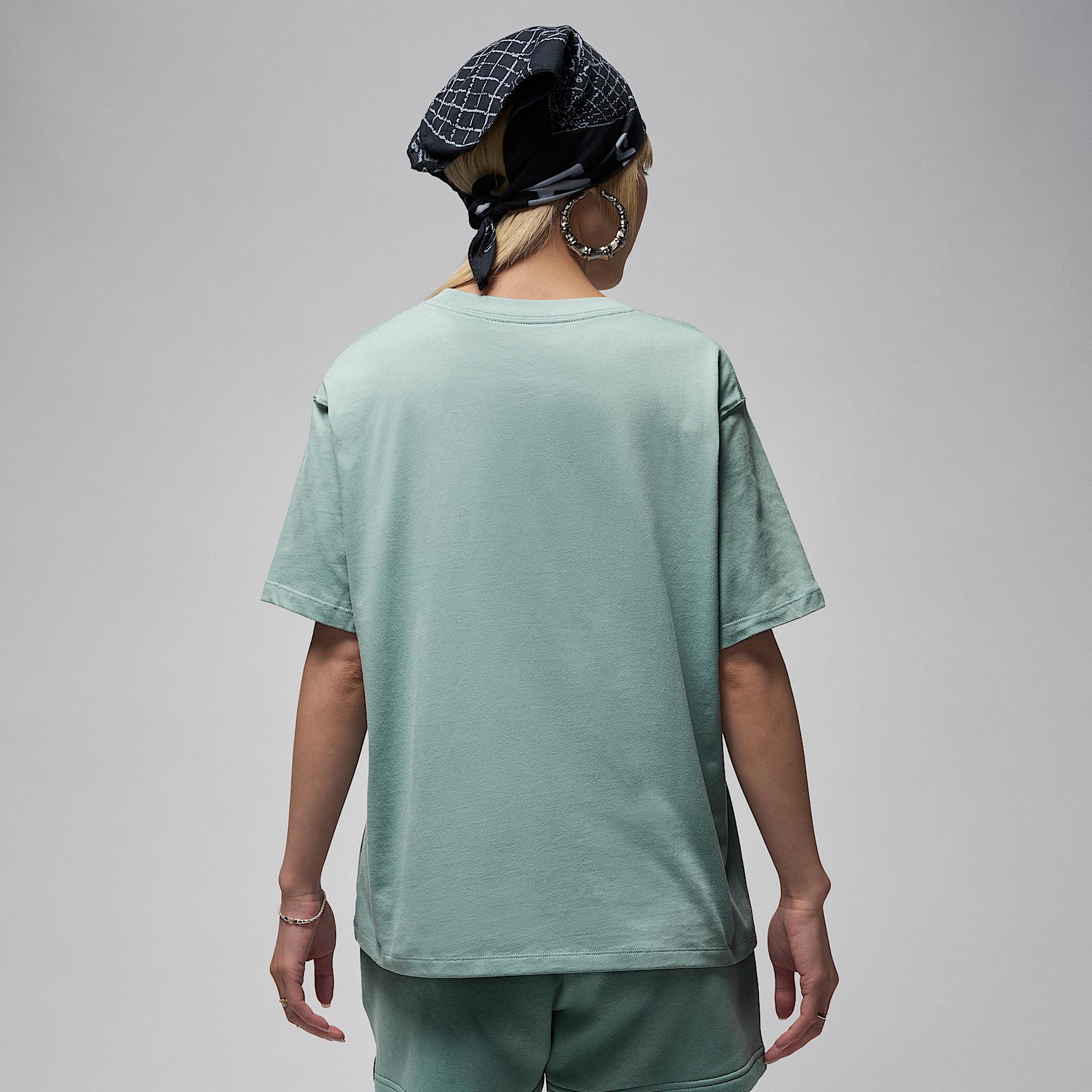 Women's Jordan Essentials Top Product Image