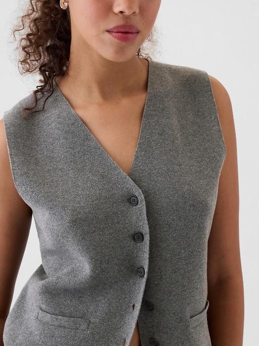 CashSoft Sweater Vest Product Image