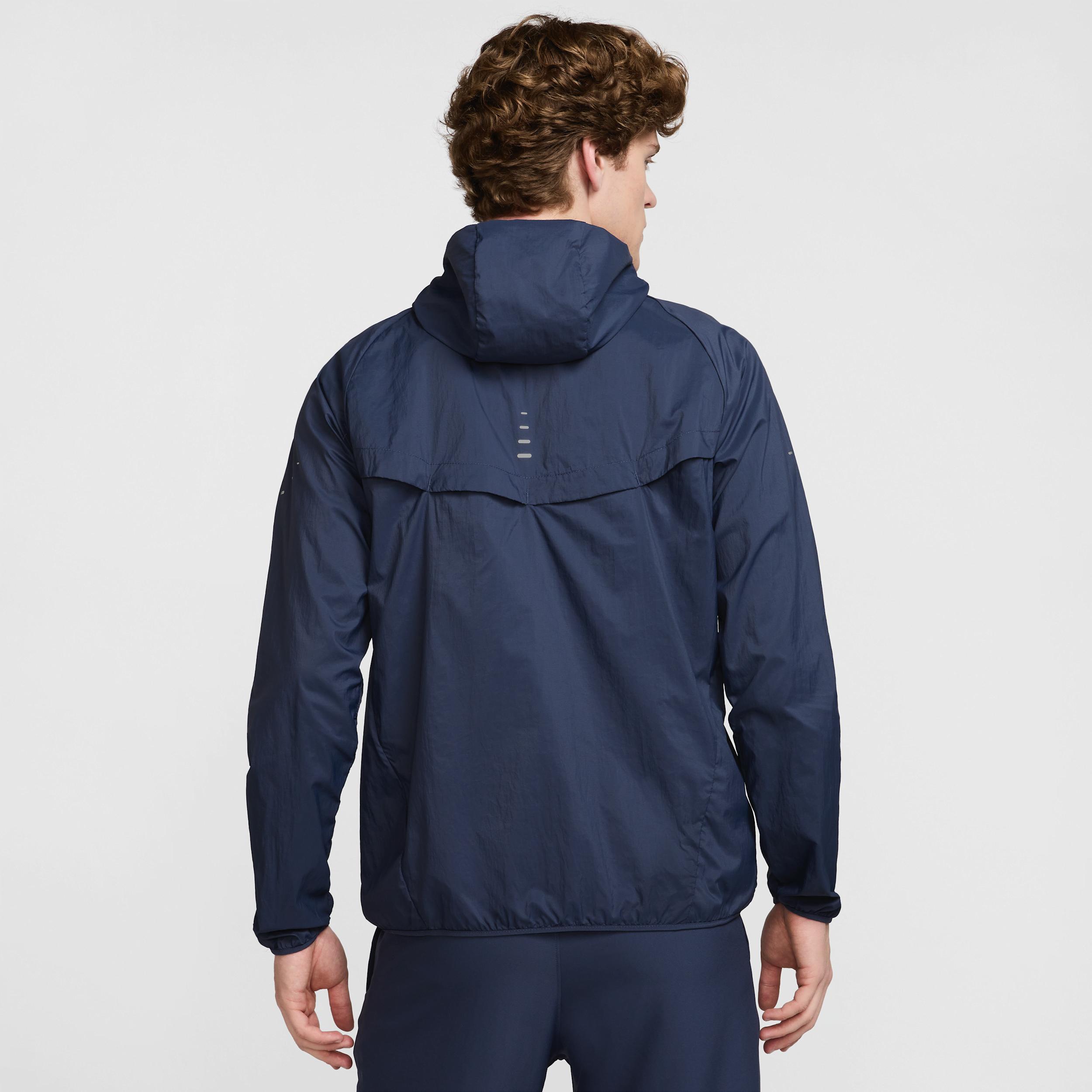 Nike Men's Stride Repel UV Running Jacket Product Image