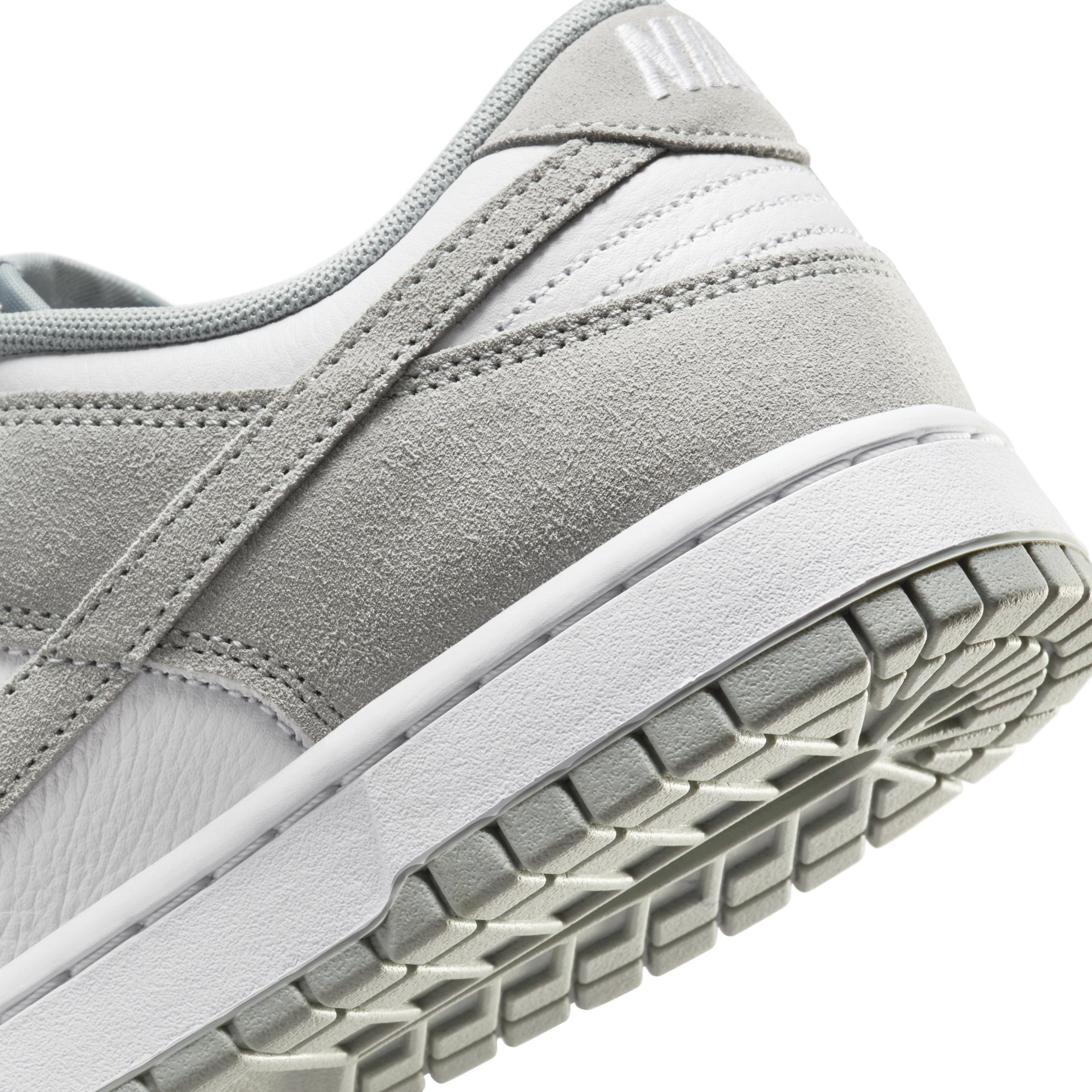 Nike Dunk Low Retro Men's Shoes Product Image