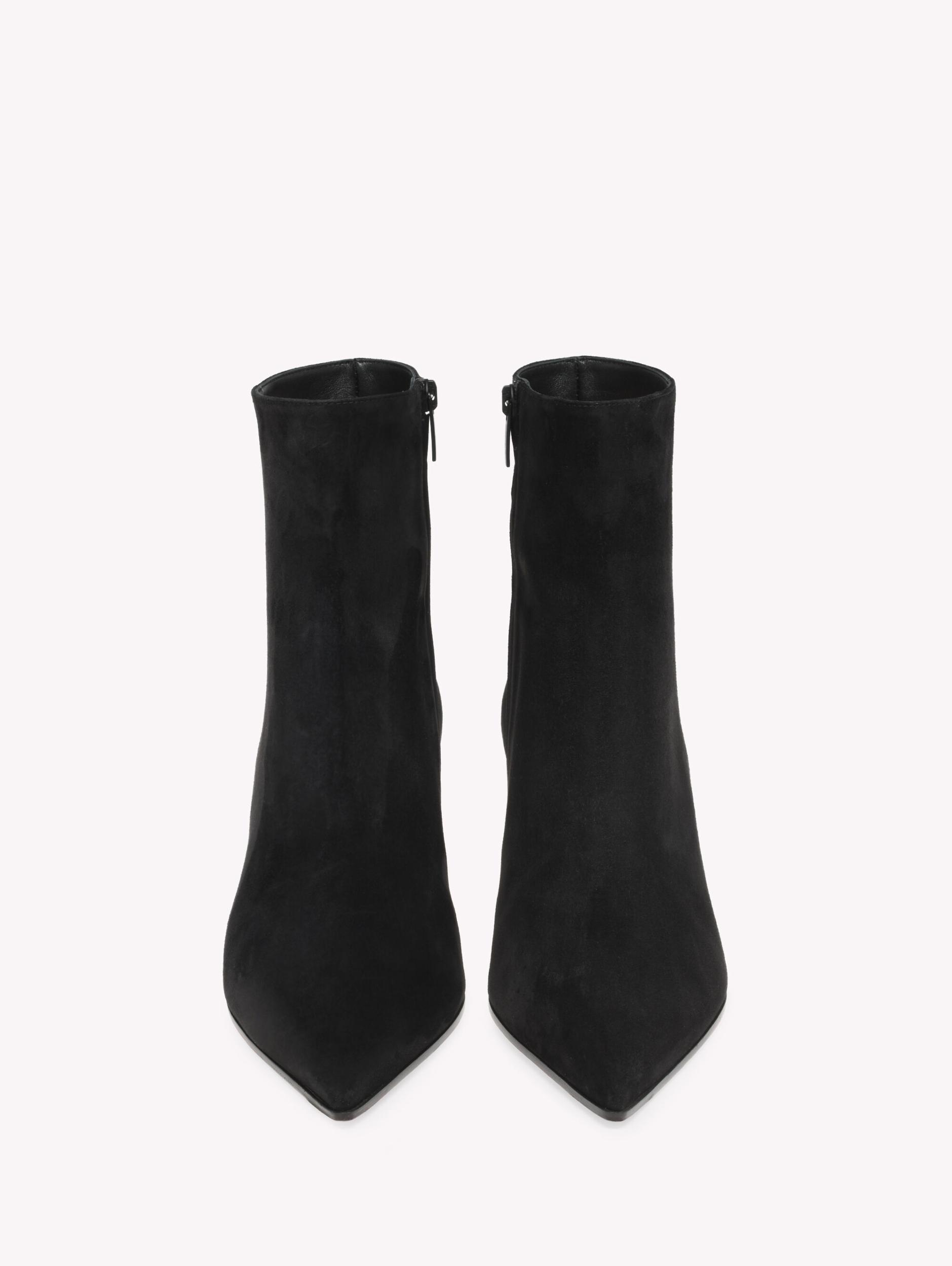 KEINNA BOOTIE 55 Product Image