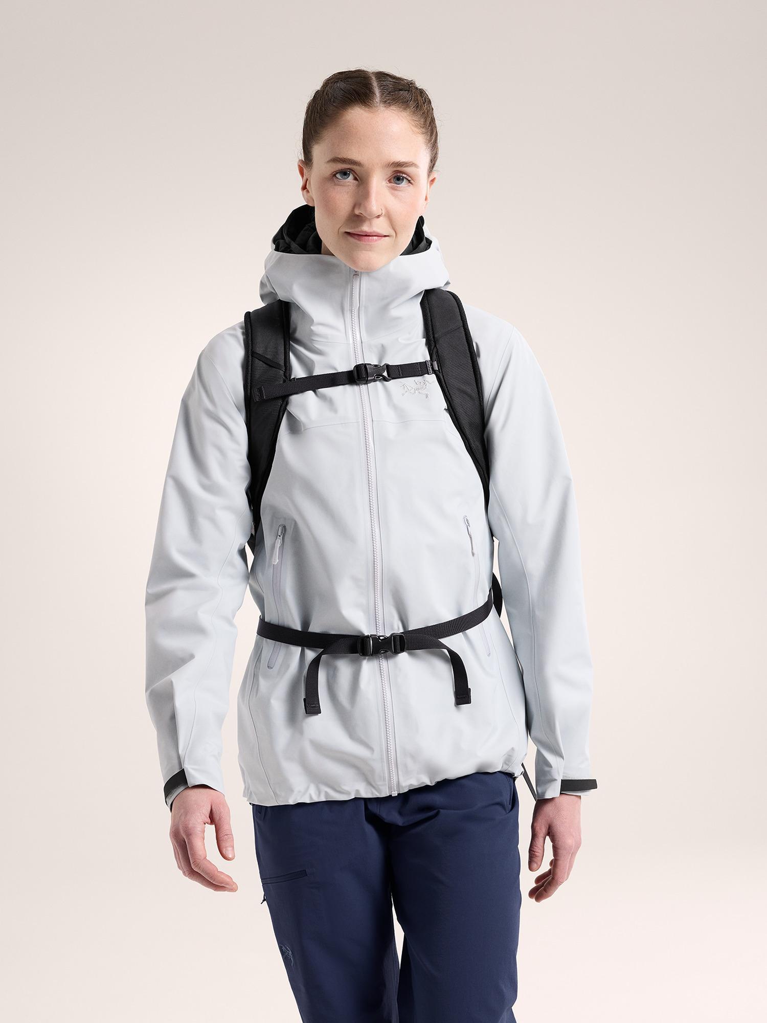 Mantis 16 Backpack Product Image