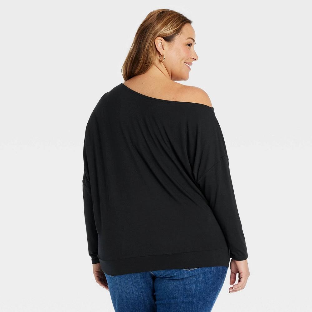 Women's Long Sleeve Asymmetrical Knit Top - Ava & Viv™ Product Image