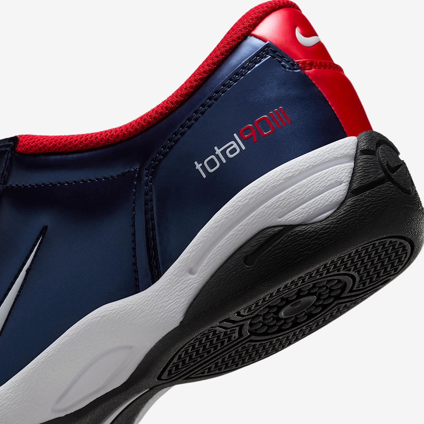 Nike Total 90 Men's Shoes Product Image