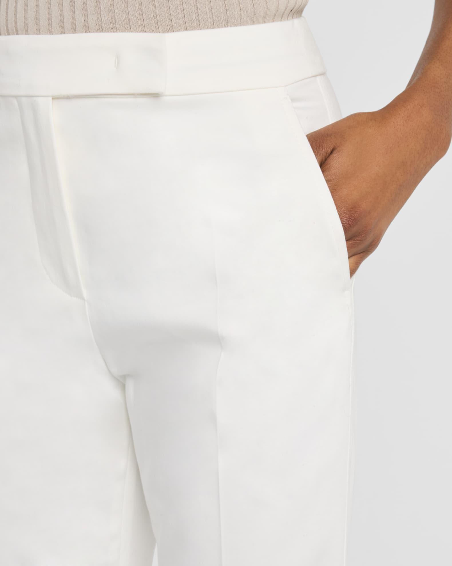 Okra Cropped Cotton Stretch Pants Product Image
