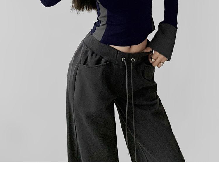 Long-Sleeve Crew Neck Striped Tee Product Image