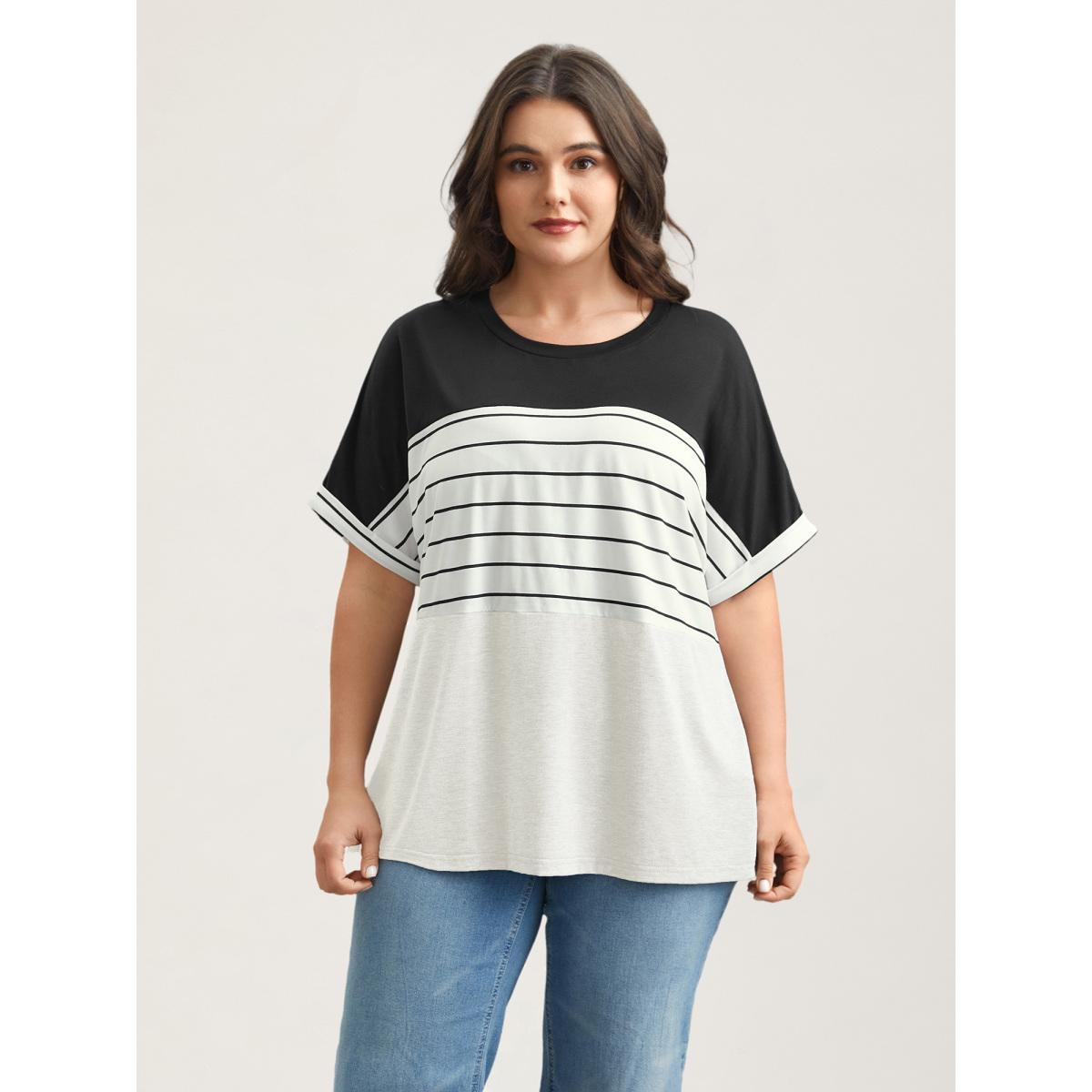 Plus Size Color-Block Stretchy Stripes T-Shirt Black Women Casual Contrast Round Neck Everyday T-shirts BloomChic 26/4X Product Image