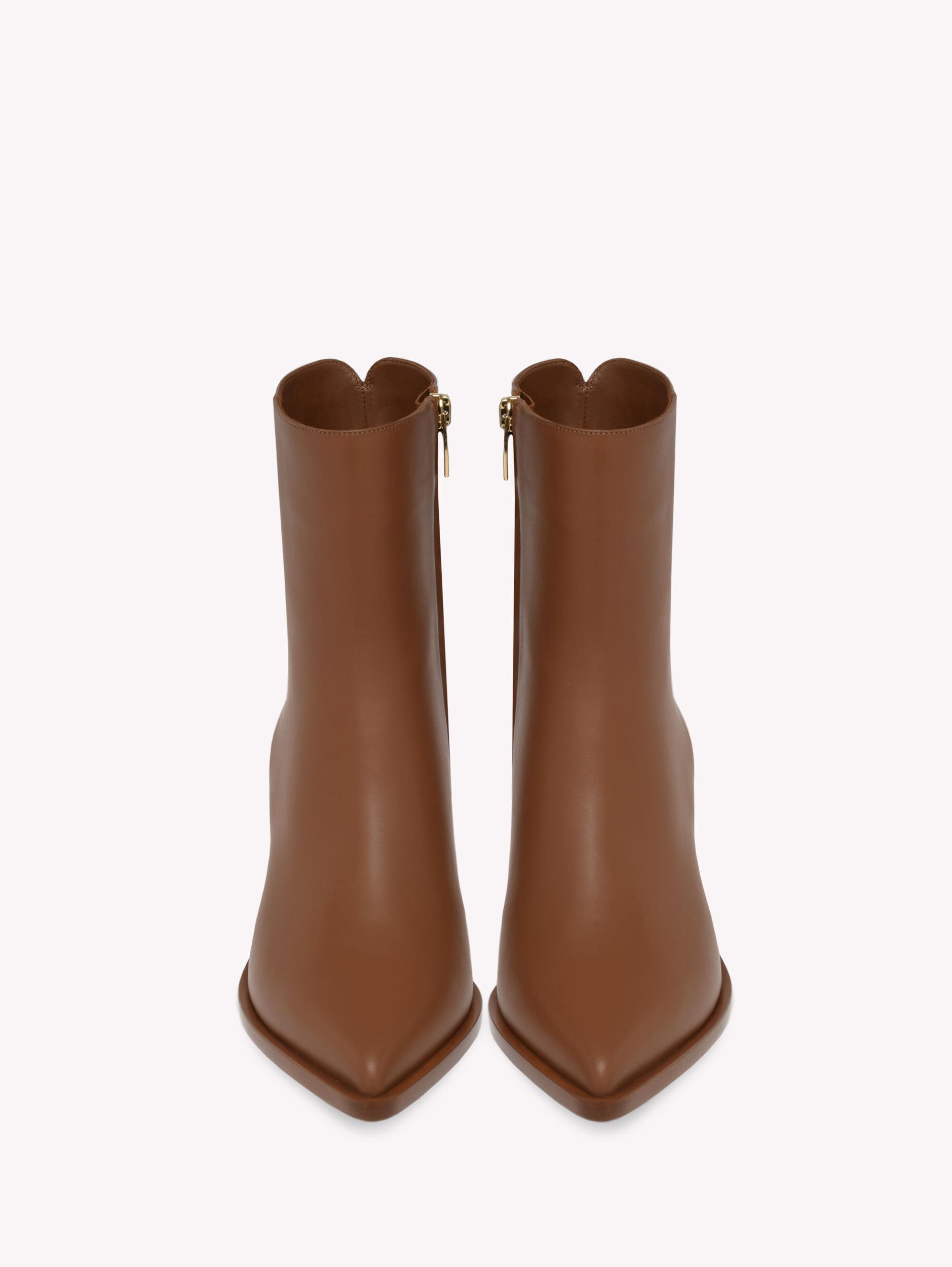 KINNEY Gianvito Rossi Product Image