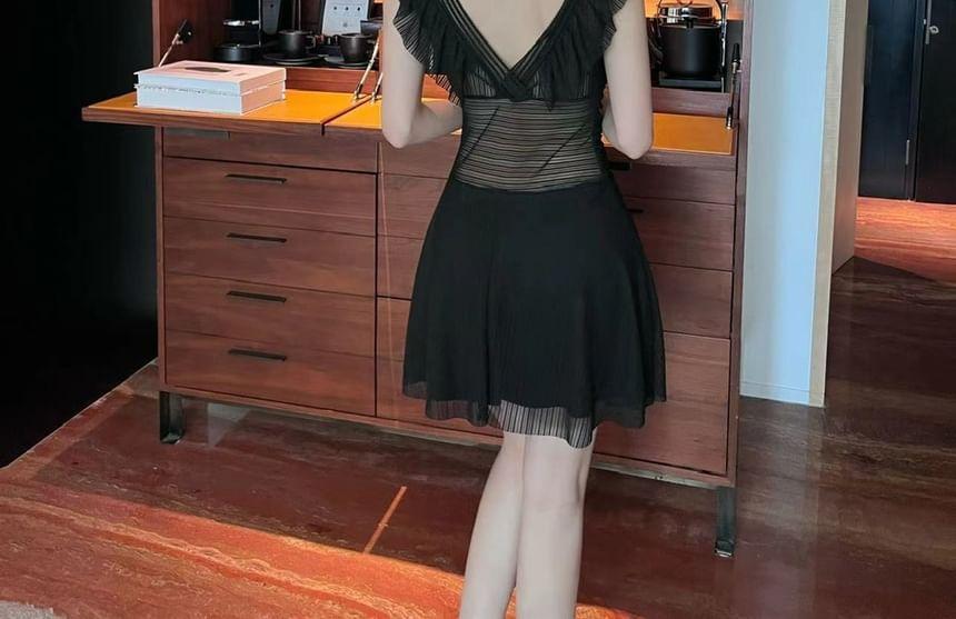 Cap-Sleeve V-Neck Plain Ruffle Trim Mini A-Line Dress Product Image