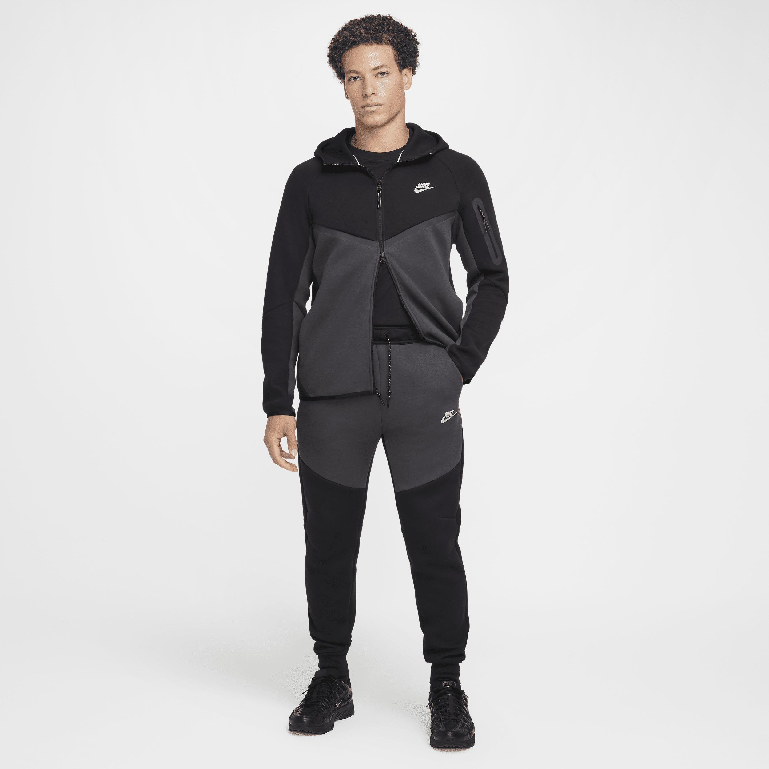 Nike Mens Tech Fleece Jogger Pants Product Image