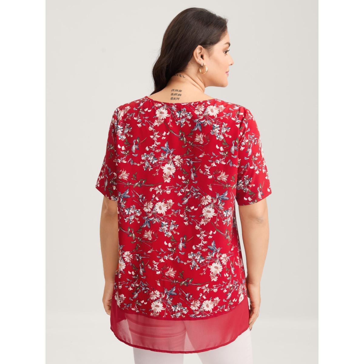 Plus Size Scarlet Garden Print Spliced V-Neck Blouse Women Elegant Short sleeve V-neck Everyday Blouses BloomChic 30/6X Product Image